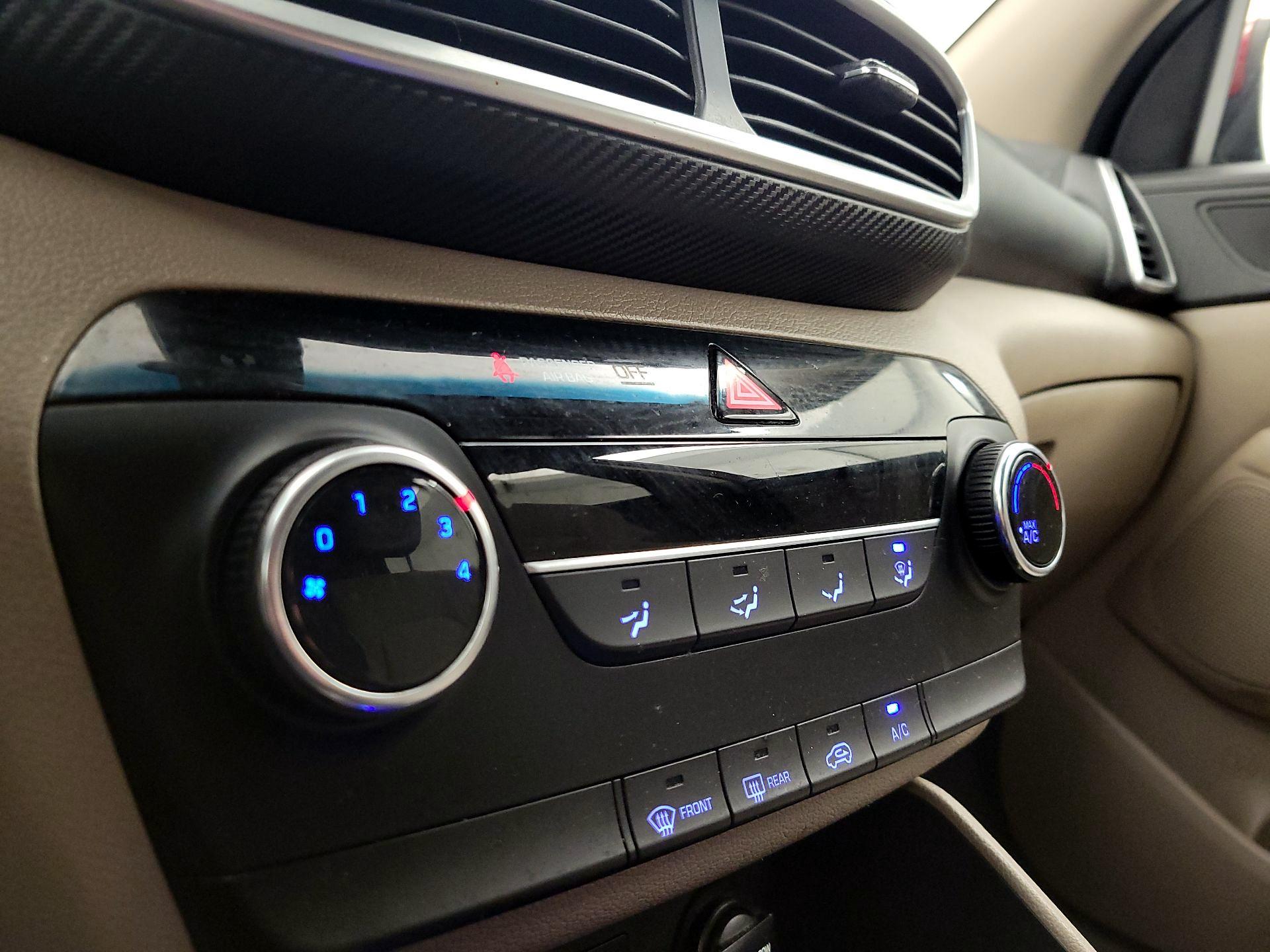 Thumbnail: 2020 Hyundai Tucson - 16