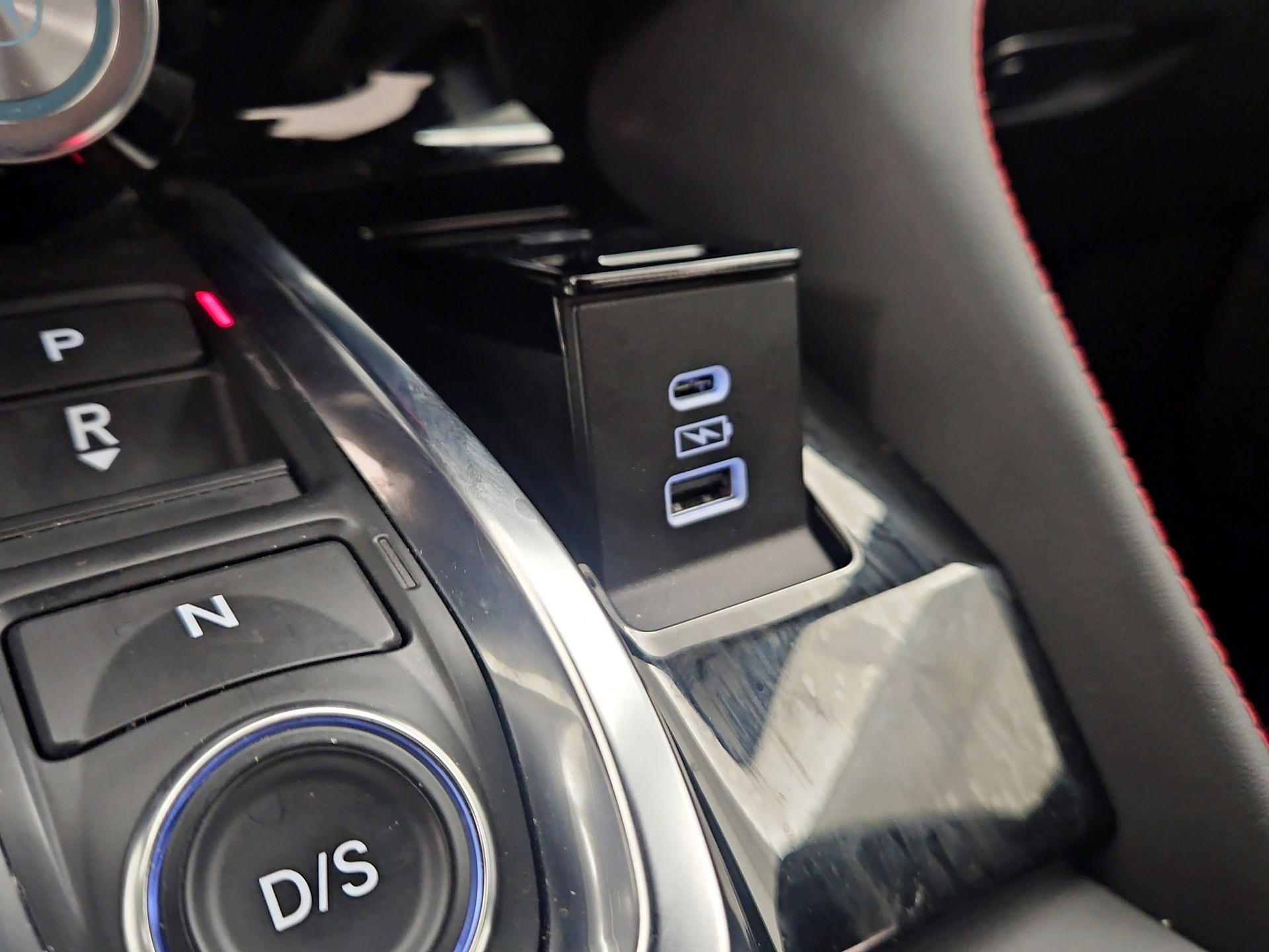 Thumbnail: 2022 Acura MDX - 19