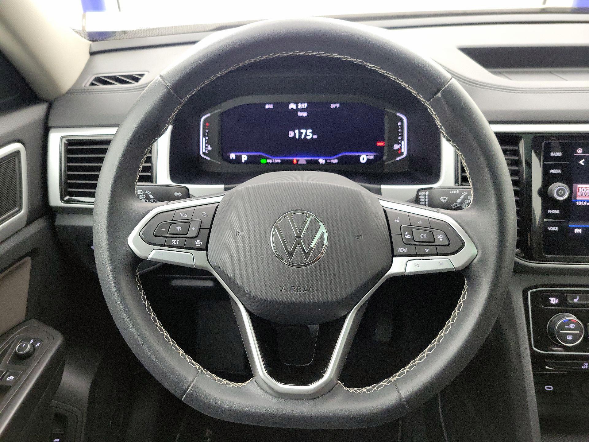 Thumbnail: 2023 Volkswagen Atlas - 10