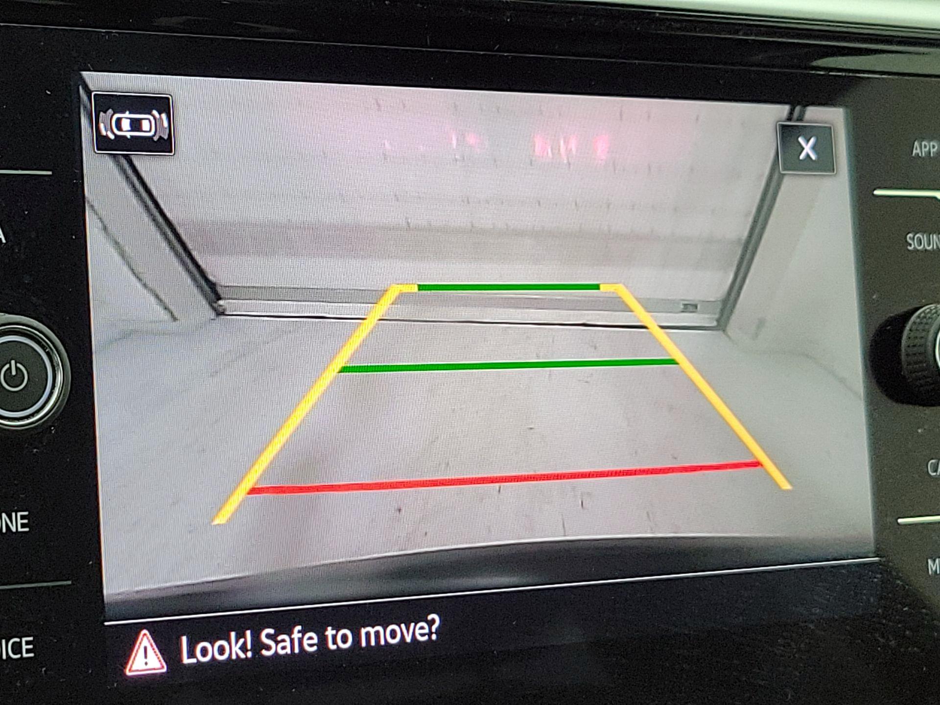 Thumbnail: 2023 Volkswagen Atlas - 14