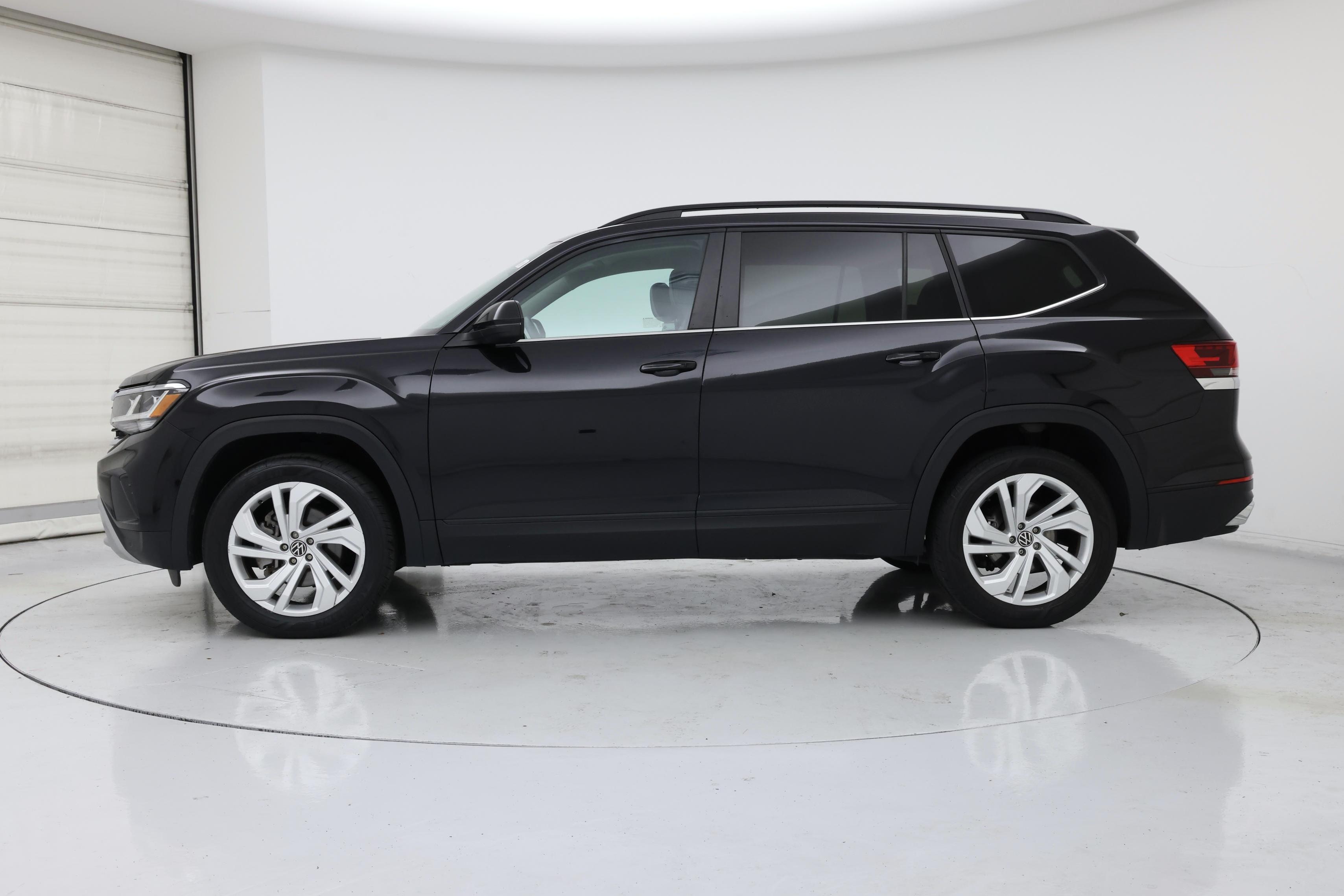 Thumbnail: 2023 Volkswagen Atlas - 3