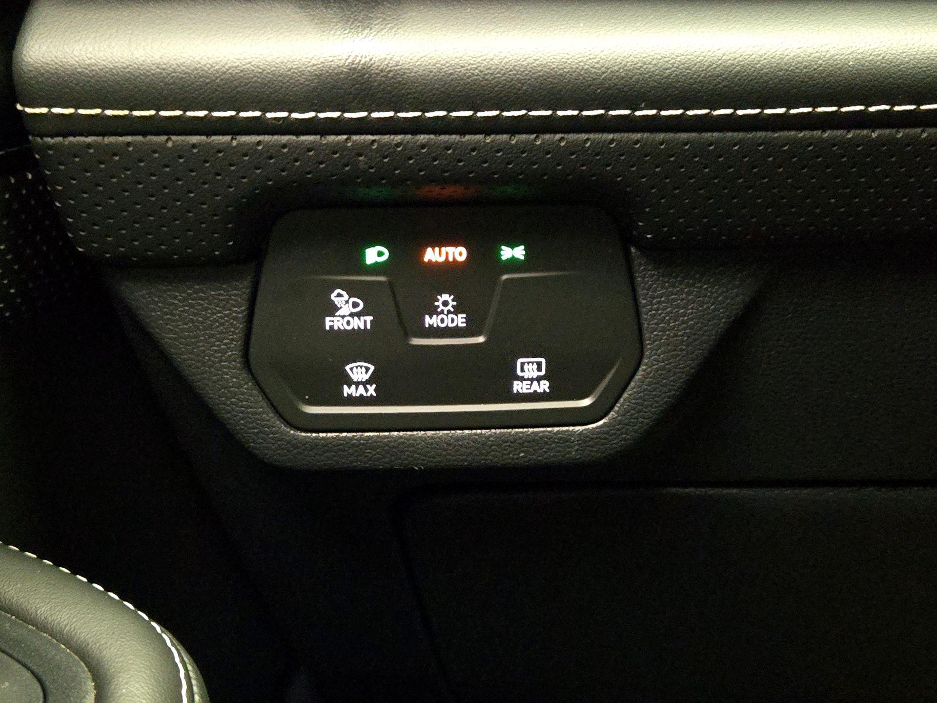 Thumbnail: 2024 Volkswagen Atlas - 13