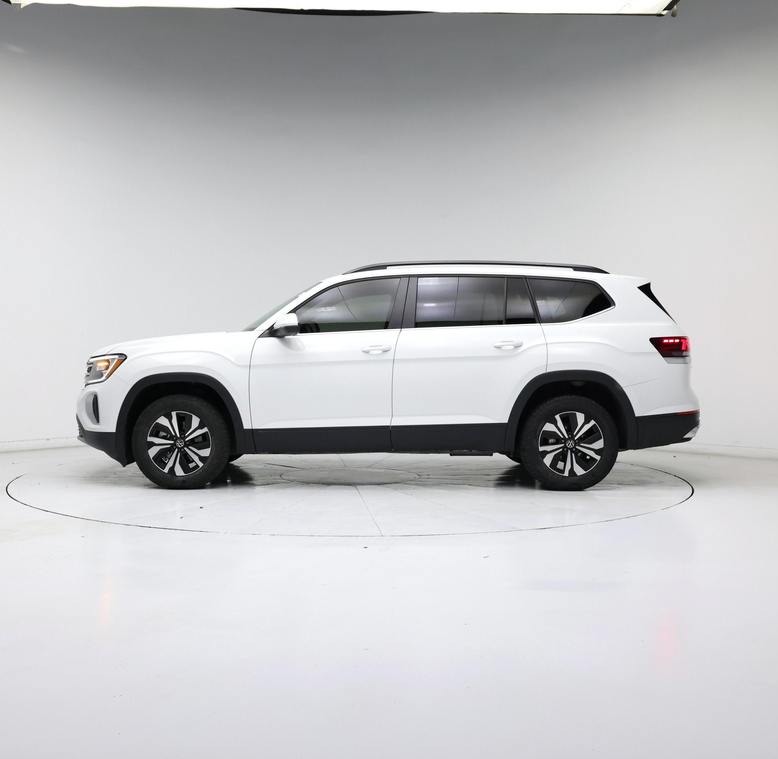 Thumbnail: 2024 Volkswagen Atlas - 3