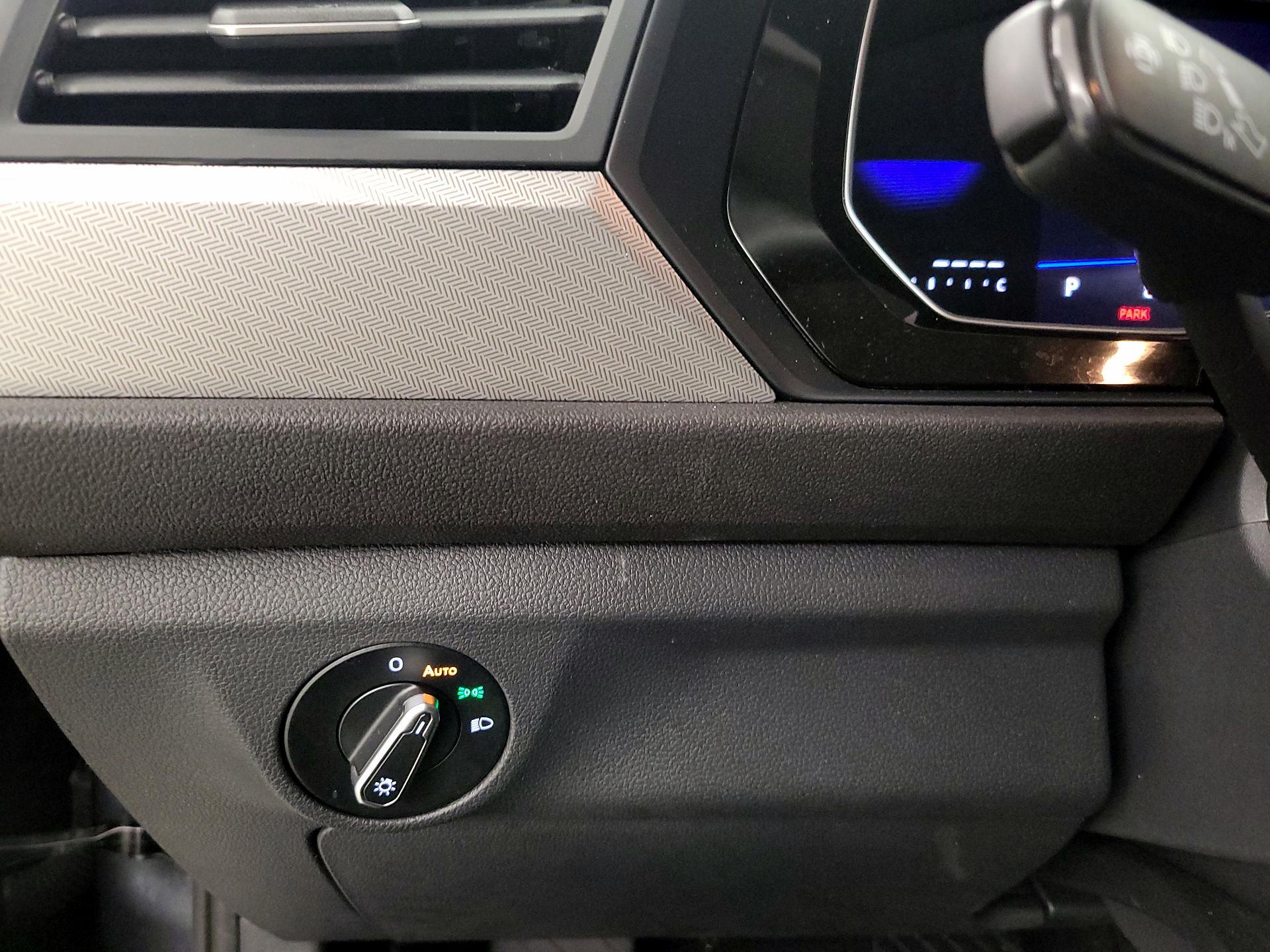 Thumbnail: 2024 Volkswagen Jetta - 13