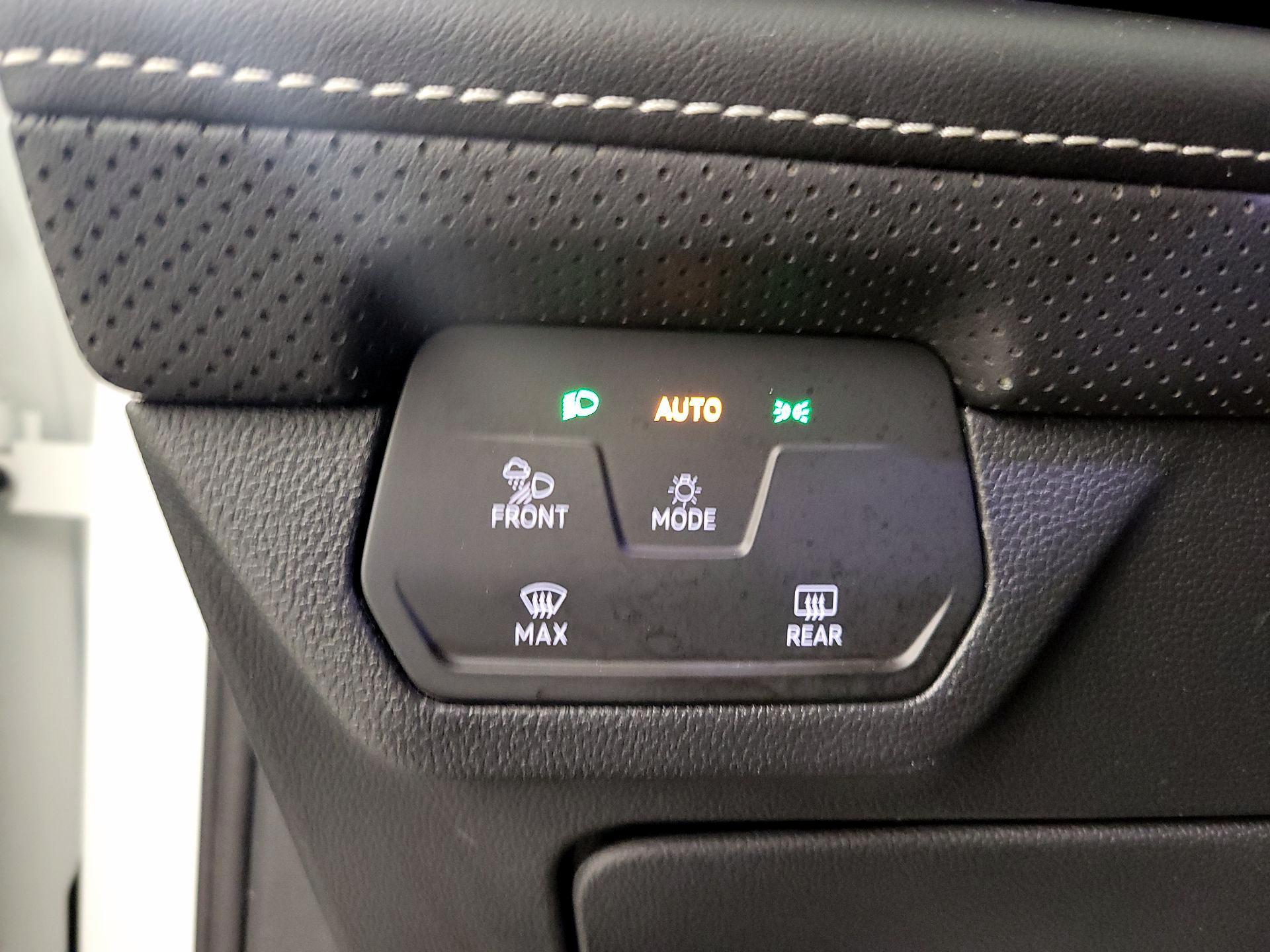 Thumbnail: 2024 Volkswagen Atlas - 13