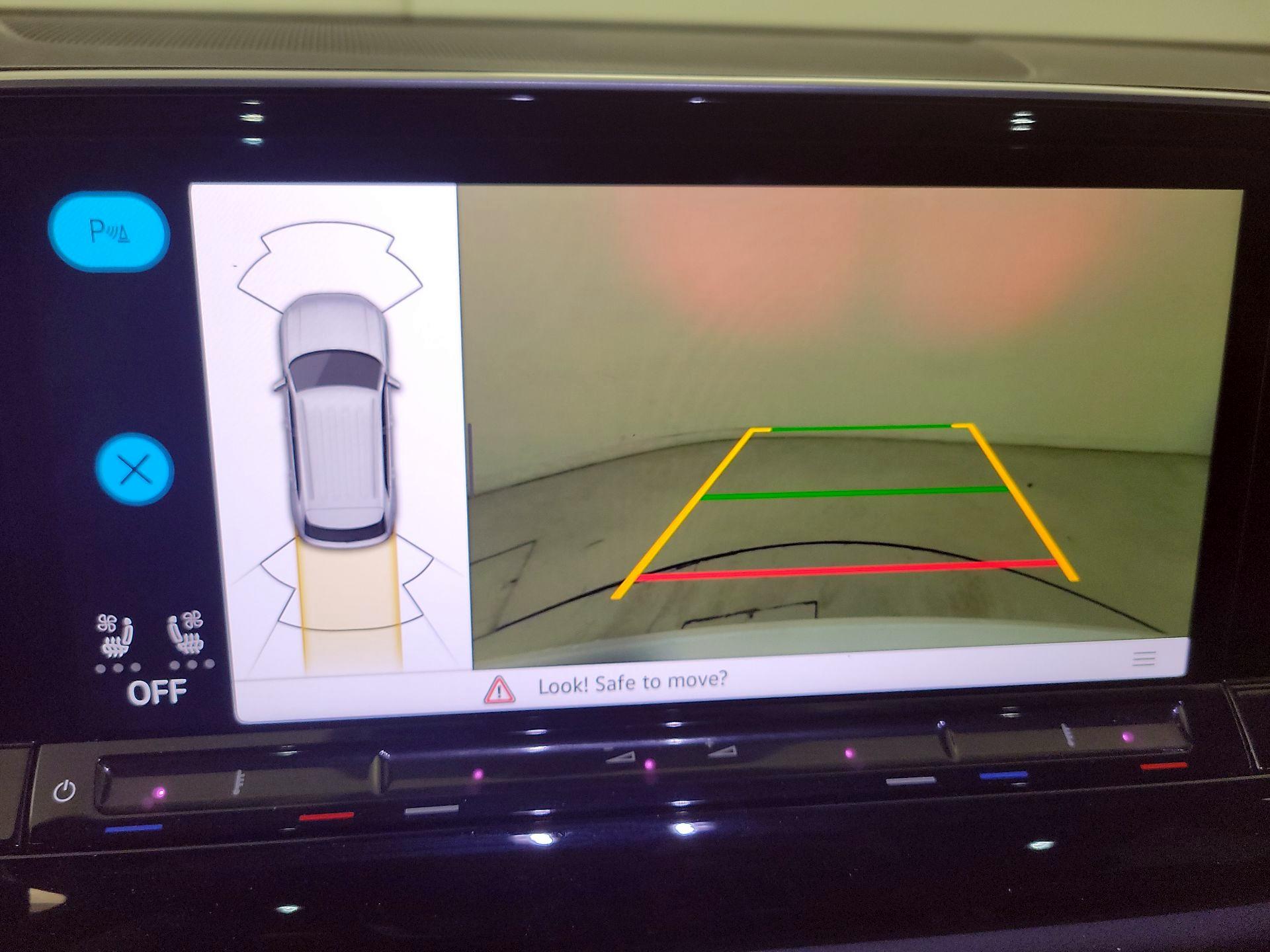 Thumbnail: 2024 Volkswagen Atlas - 14