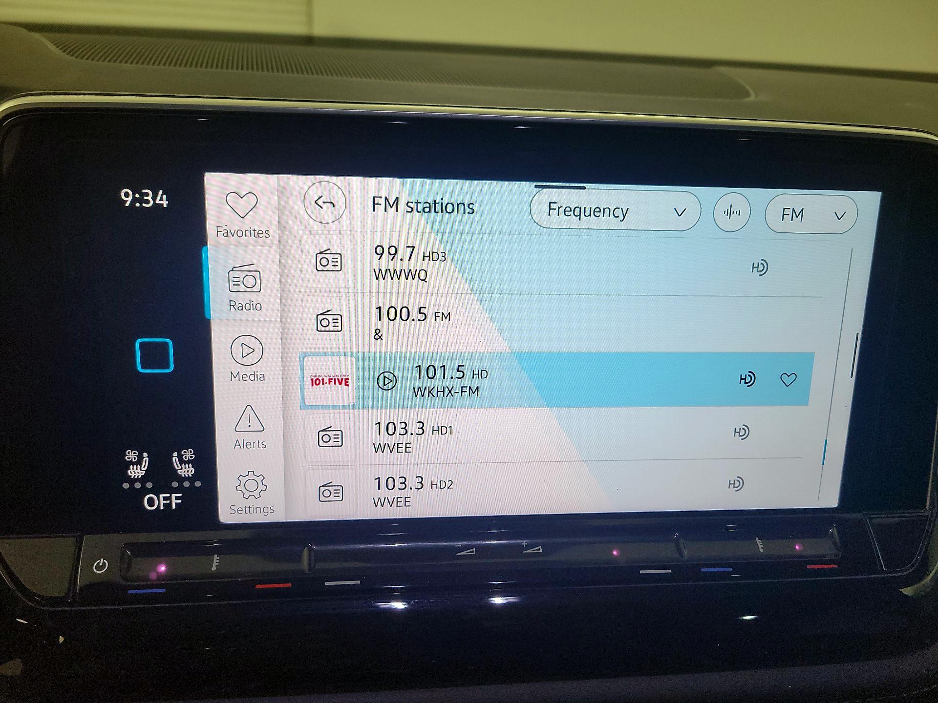 Thumbnail: 2024 Volkswagen Atlas - 15