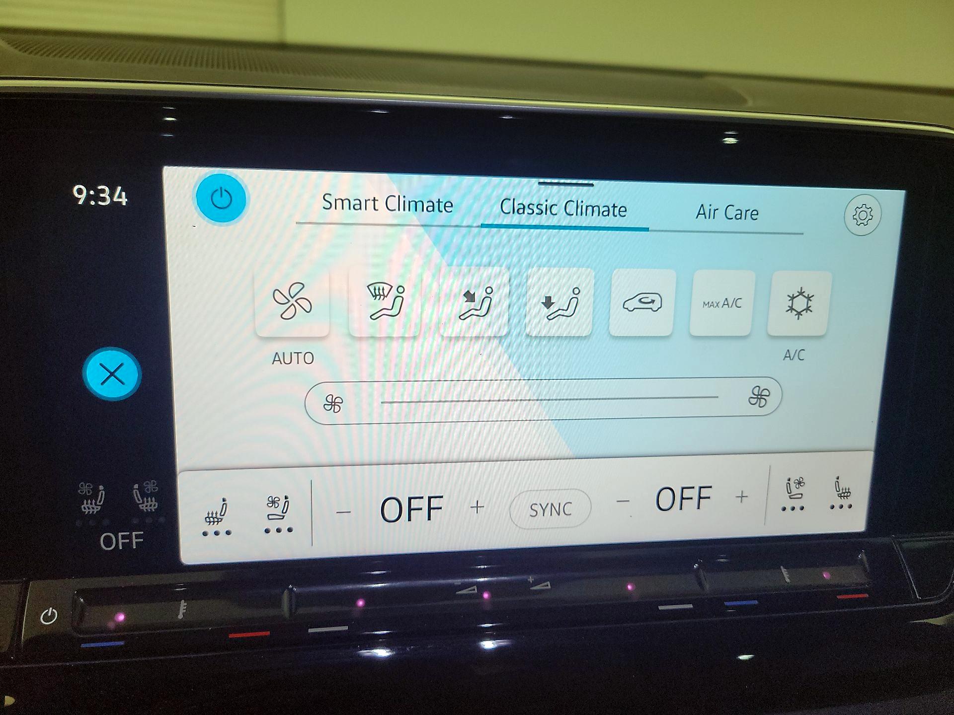 Thumbnail: 2024 Volkswagen Atlas - 16