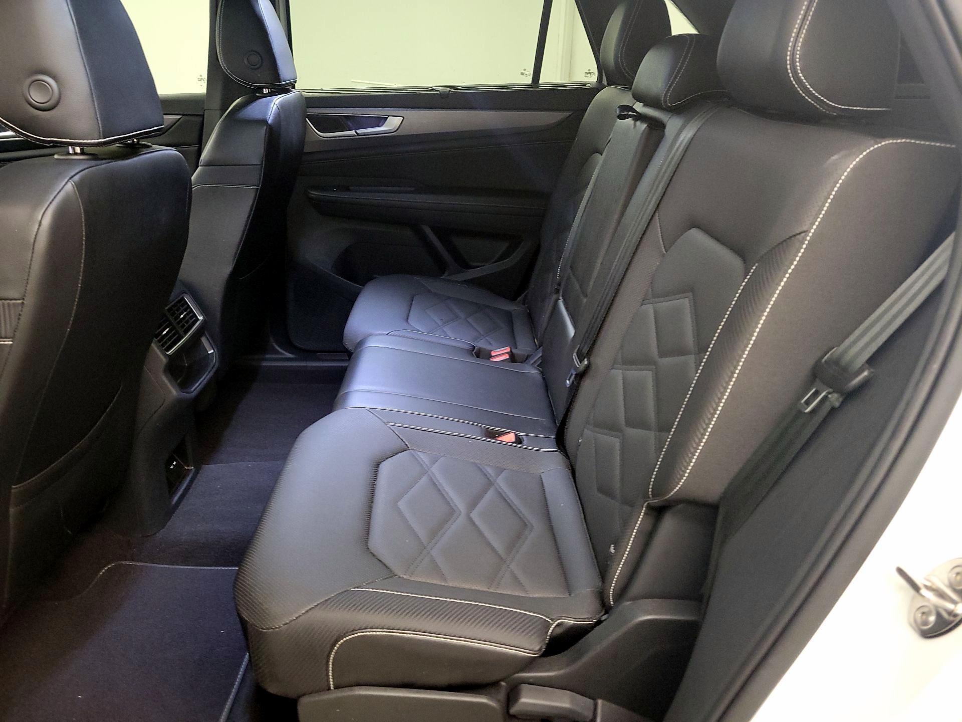 Thumbnail: 2024 Volkswagen Atlas - 20