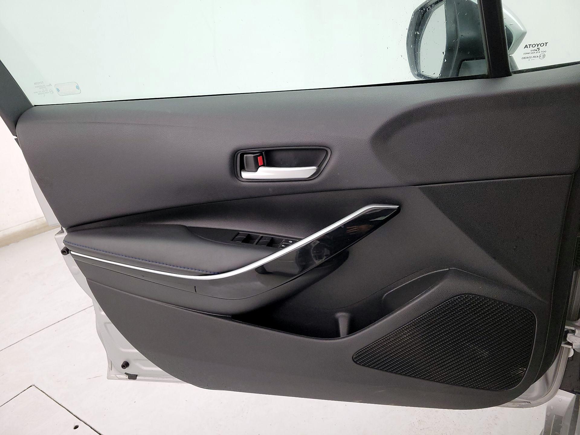 Thumbnail: 2022 Toyota Corolla - 12