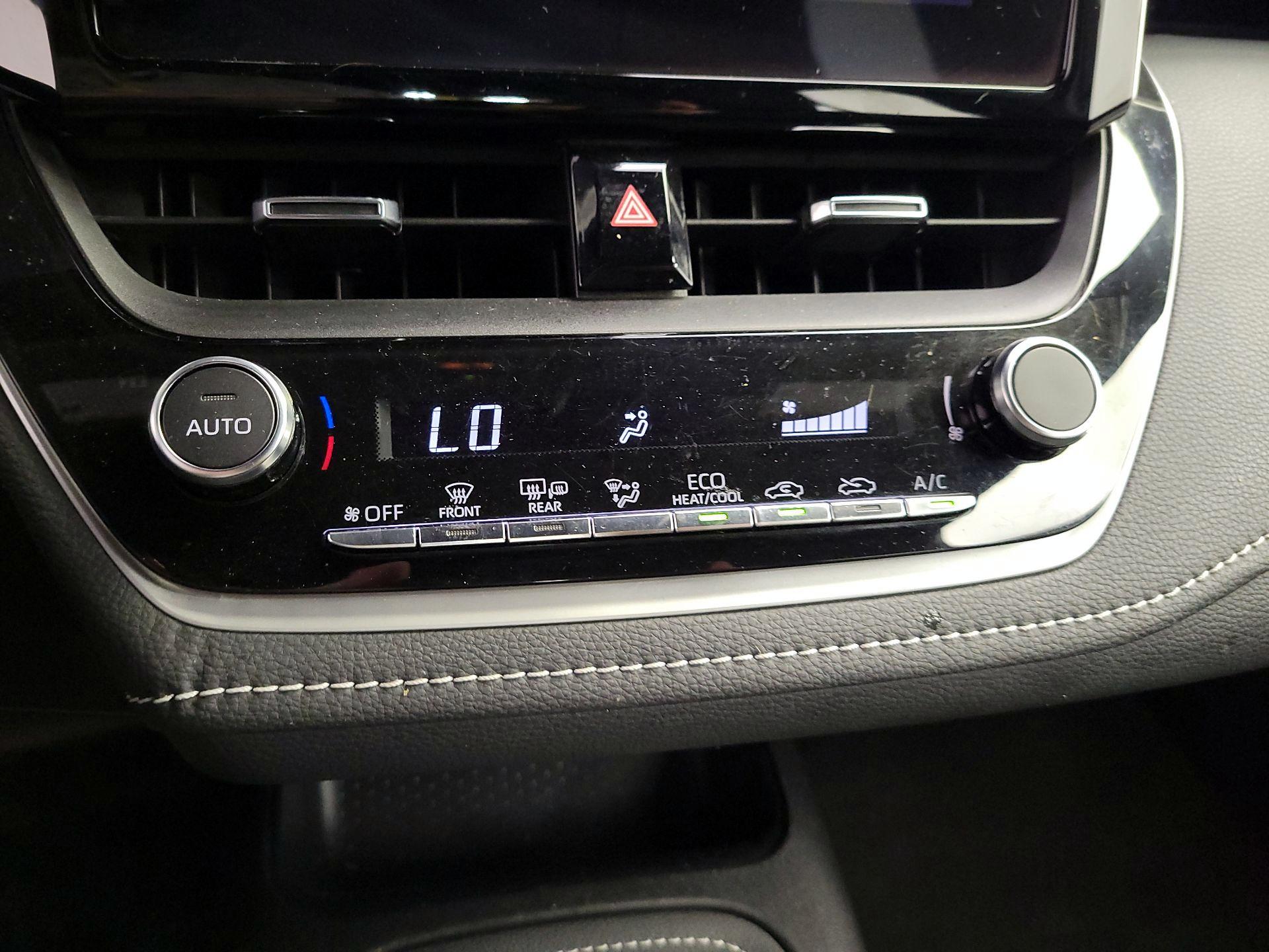 Thumbnail: 2023 Toyota Corolla - 17