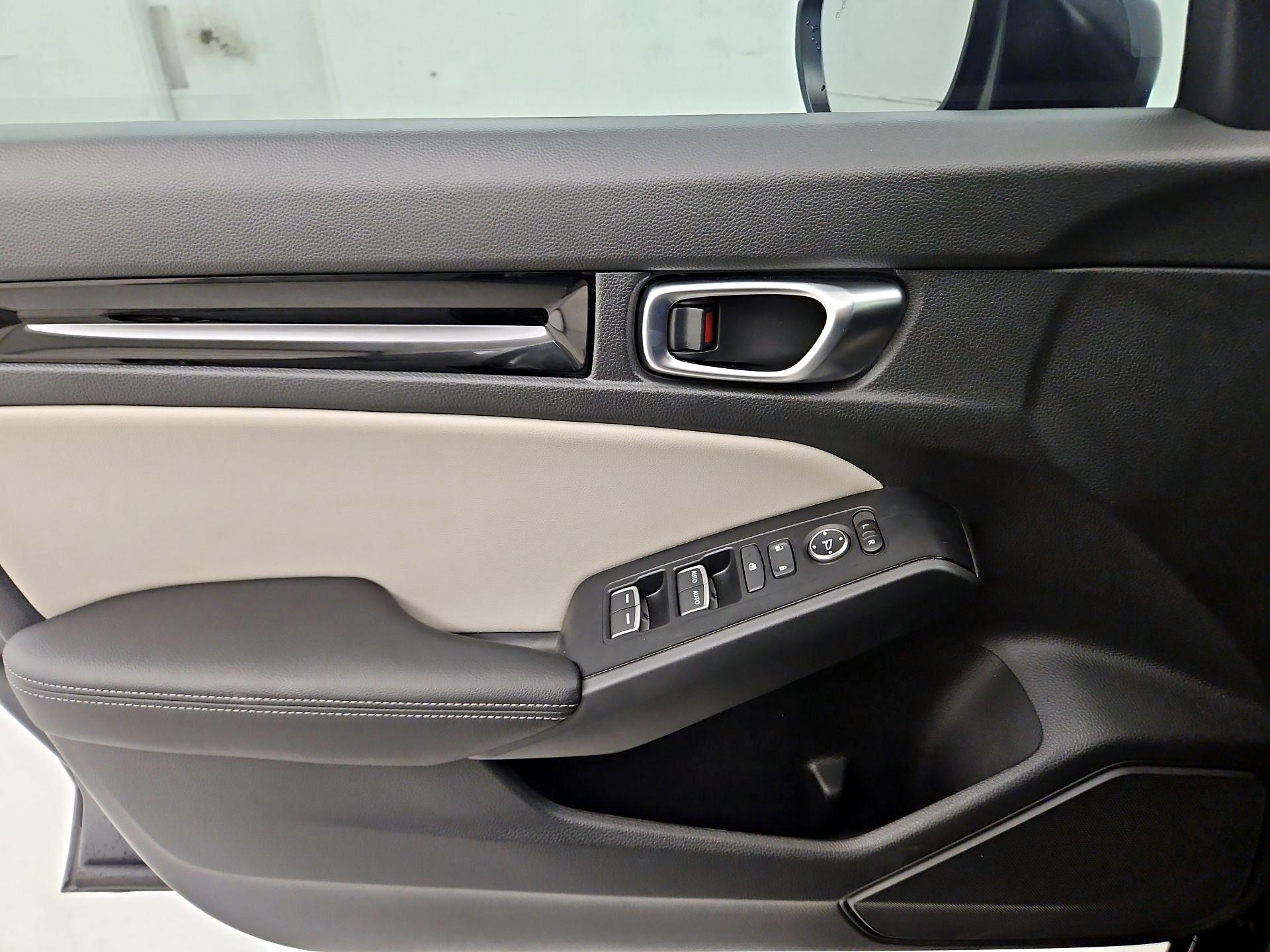 Thumbnail: 2024 Honda Civic - 12