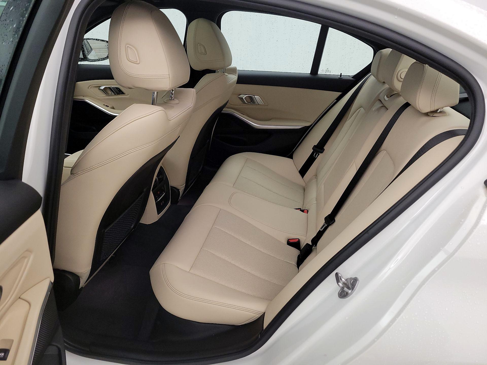 Thumbnail: 2023 BMW 3 Series - 20