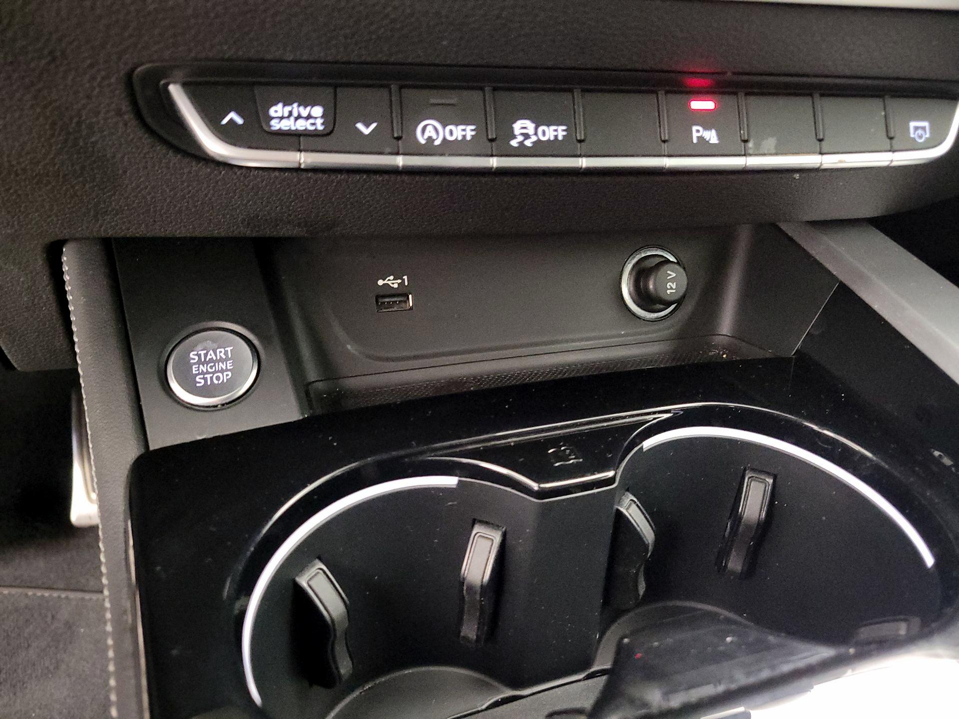 Thumbnail: 2023 Audi A4 - 18