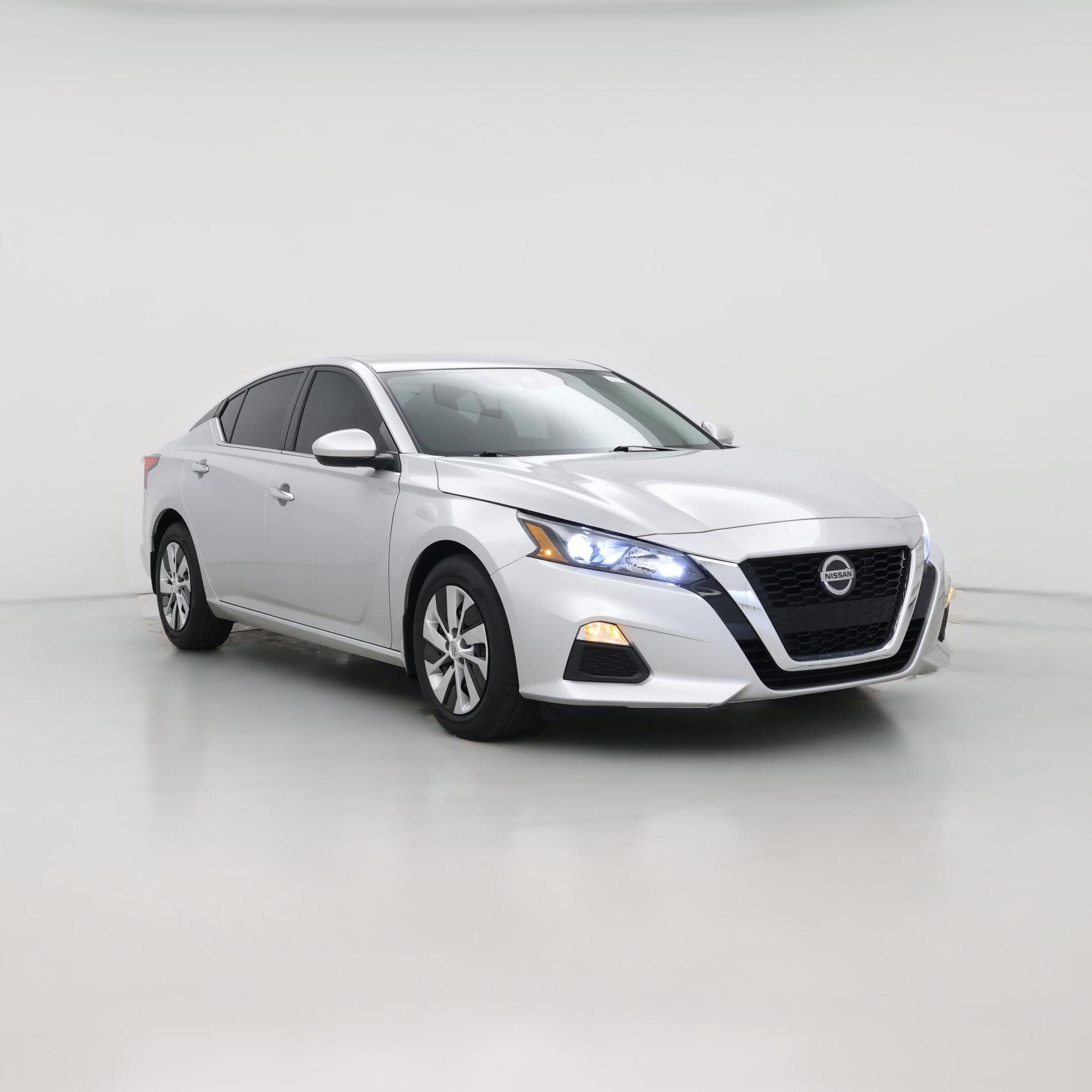 Thumbnail: 2022 Nissan Altima - 1