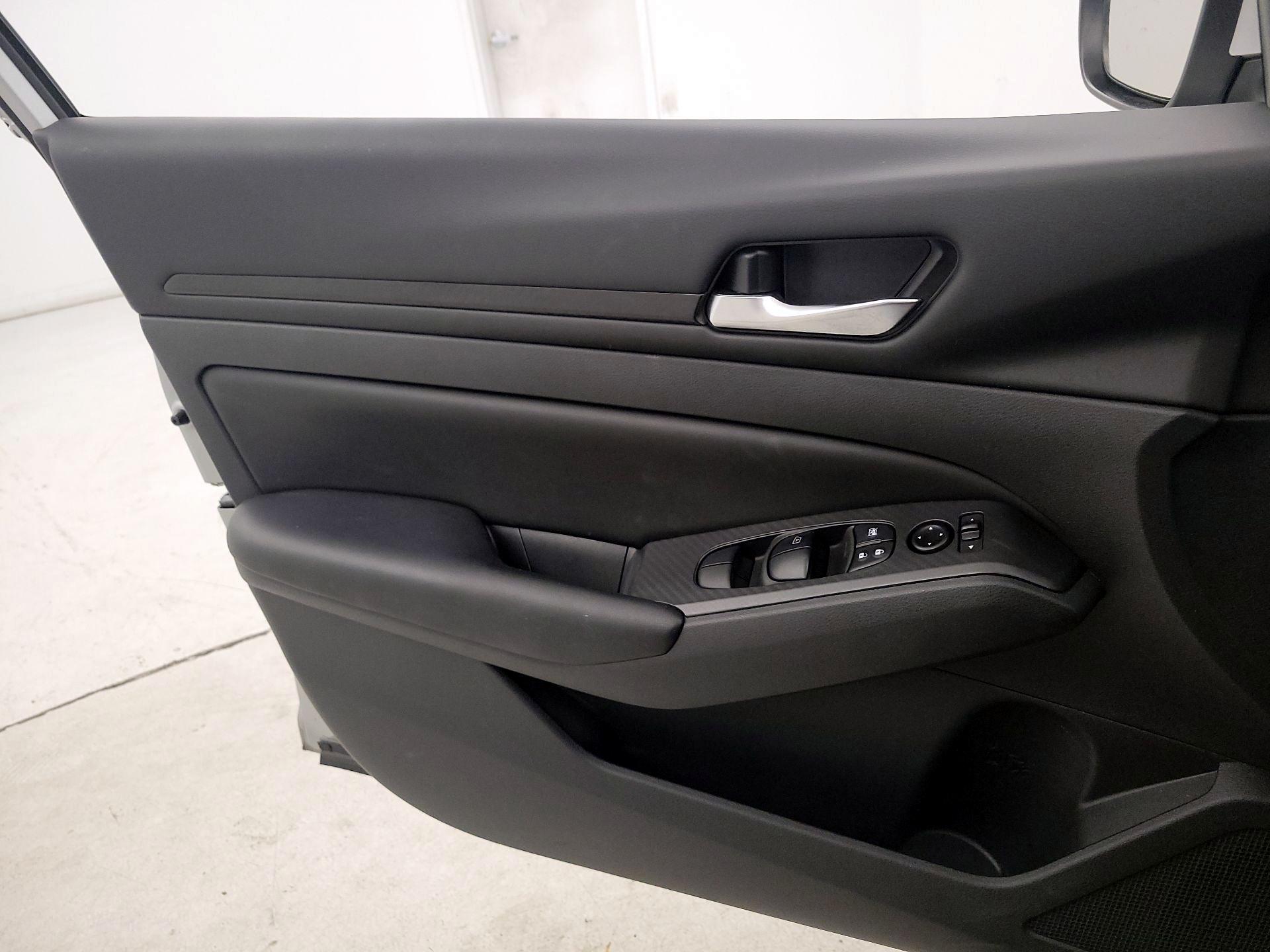 Thumbnail: 2022 Nissan Altima - 12