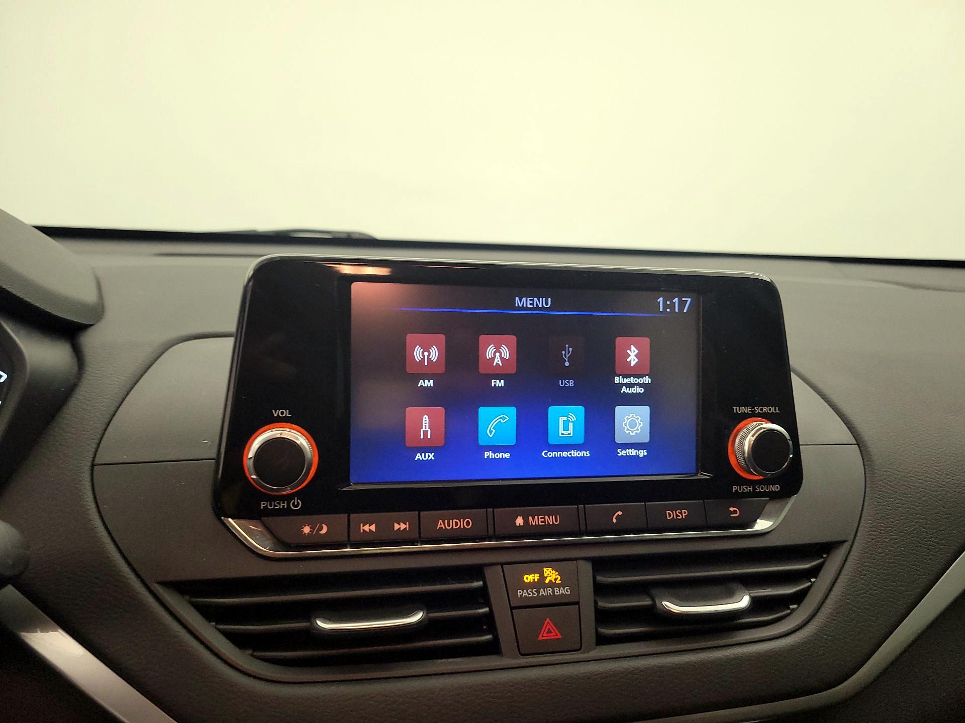 Thumbnail: 2022 Nissan Altima - 15