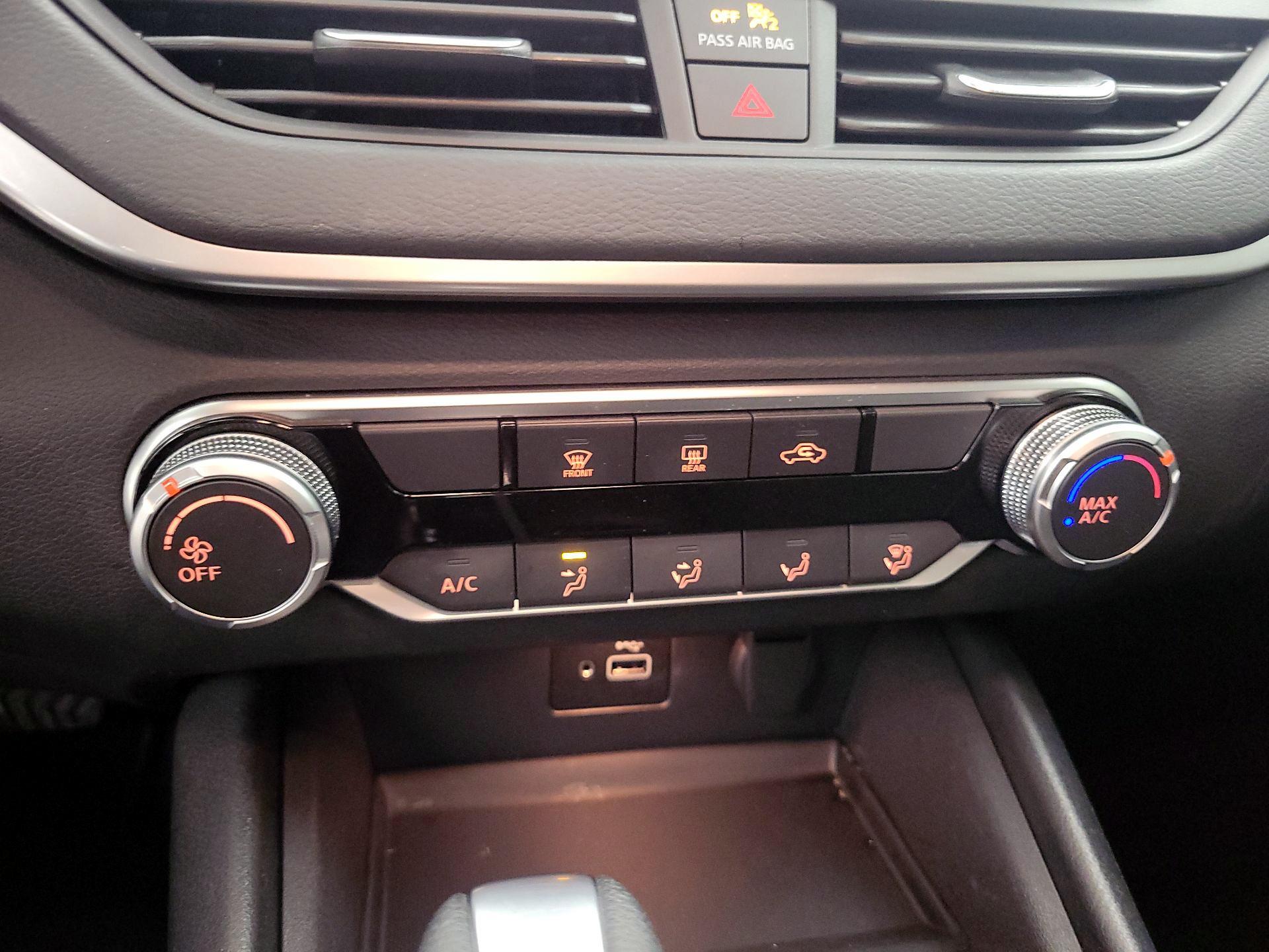 Thumbnail: 2022 Nissan Altima - 16