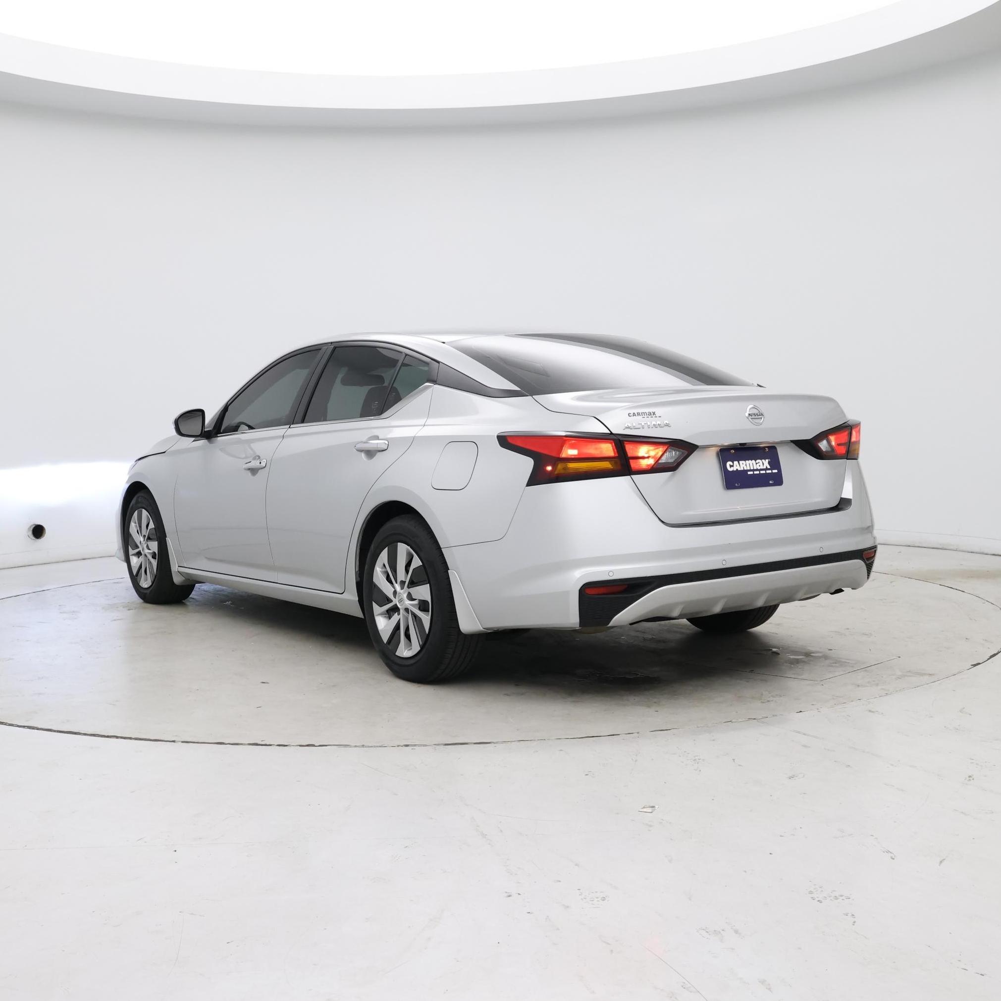 Thumbnail: 2022 Nissan Altima - 2