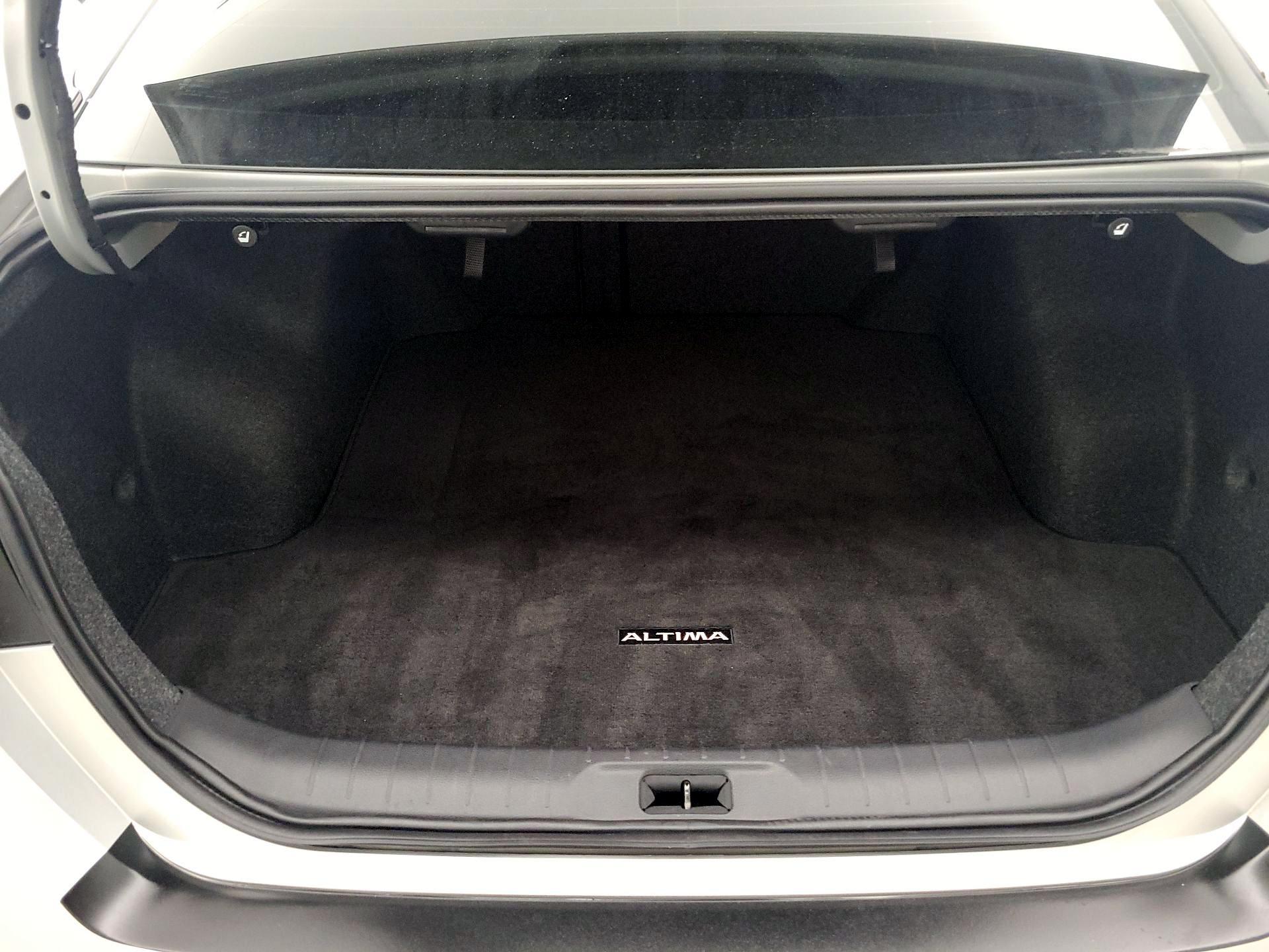 Thumbnail: 2022 Nissan Altima - 20