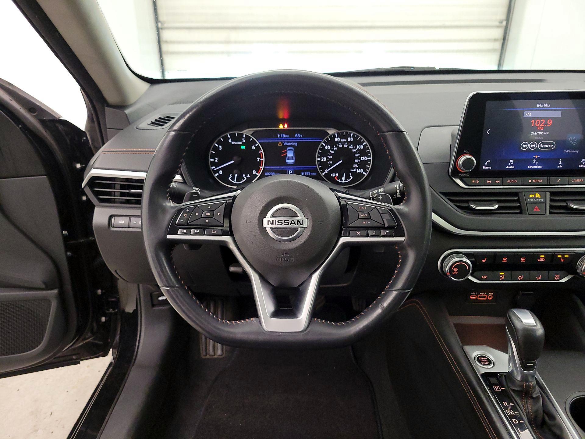 Thumbnail: 2021 Nissan Altima - 10