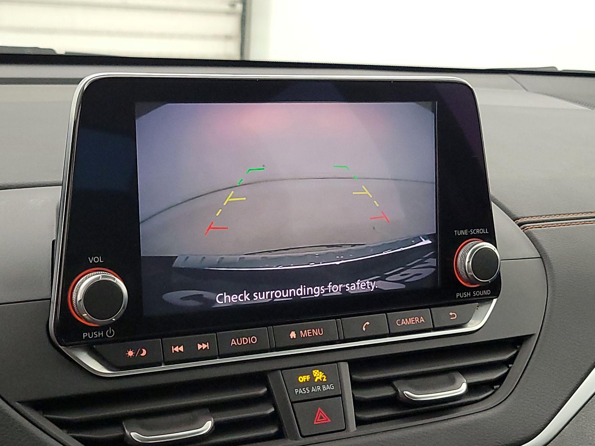 Thumbnail: 2021 Nissan Altima - 14