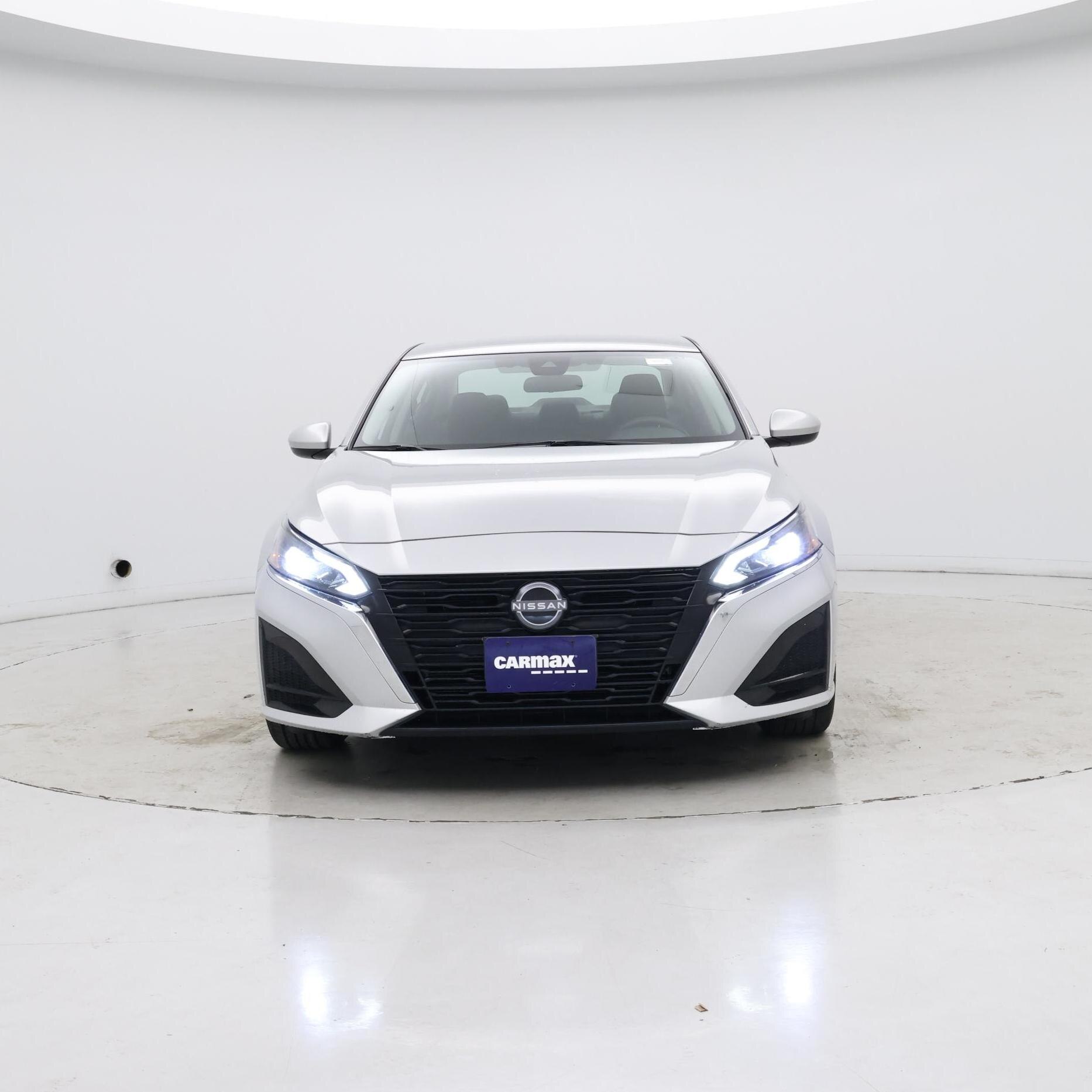 Thumbnail: 2023 Nissan Altima - 5