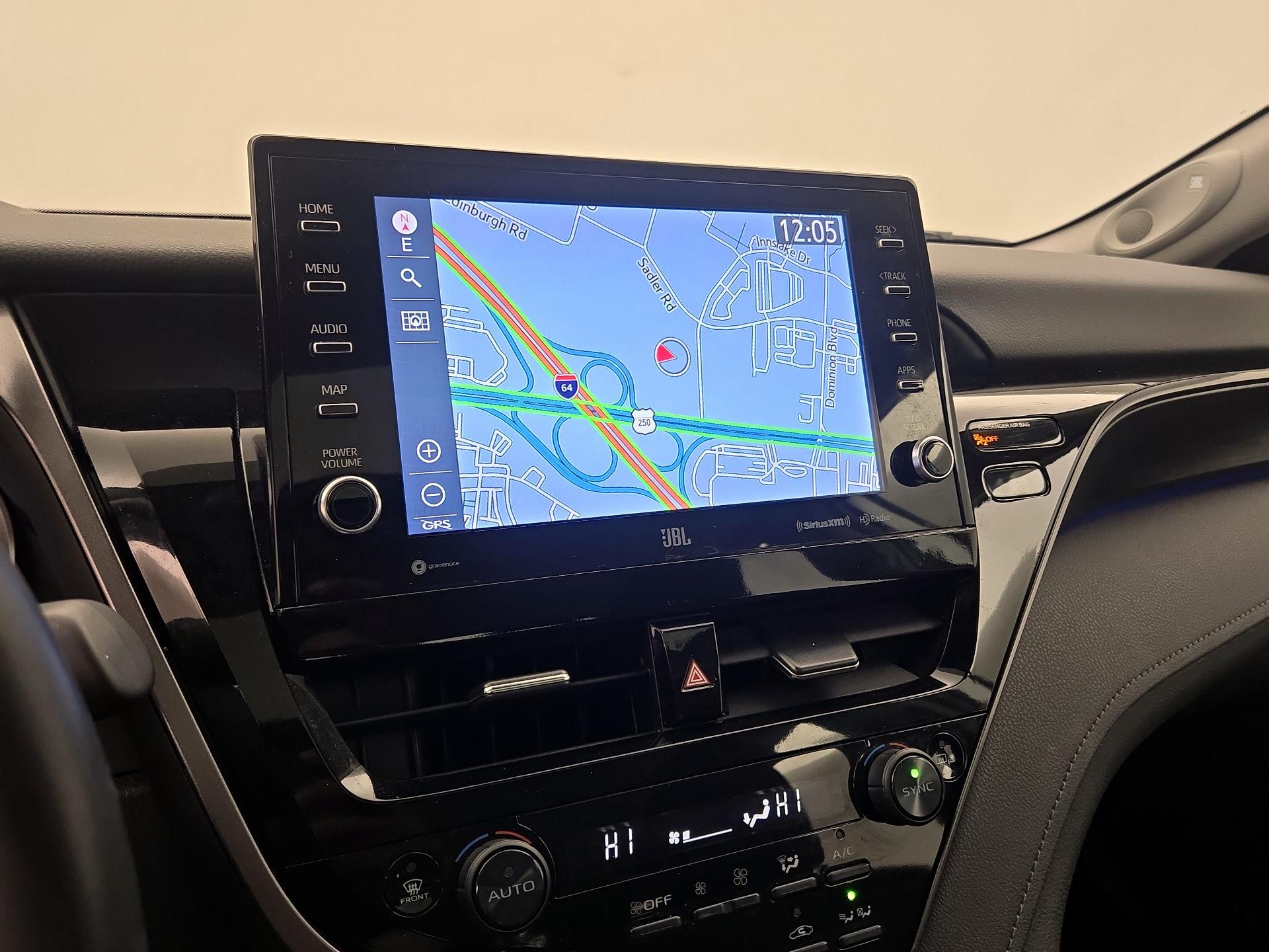 Thumbnail: 2022 Toyota Camry - 14