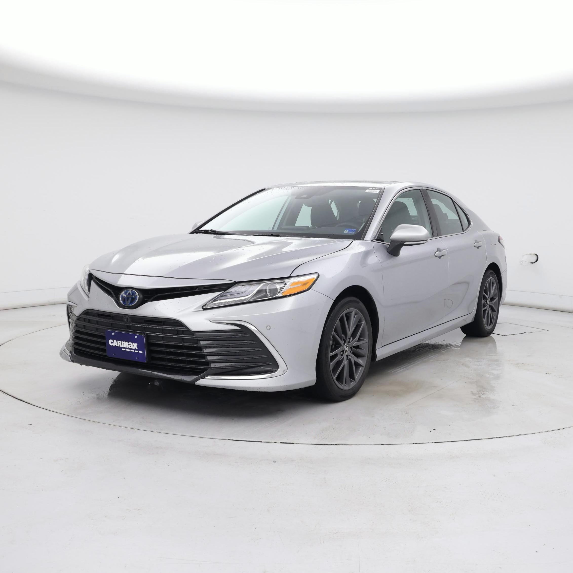 Thumbnail: 2022 Toyota Camry - 4
