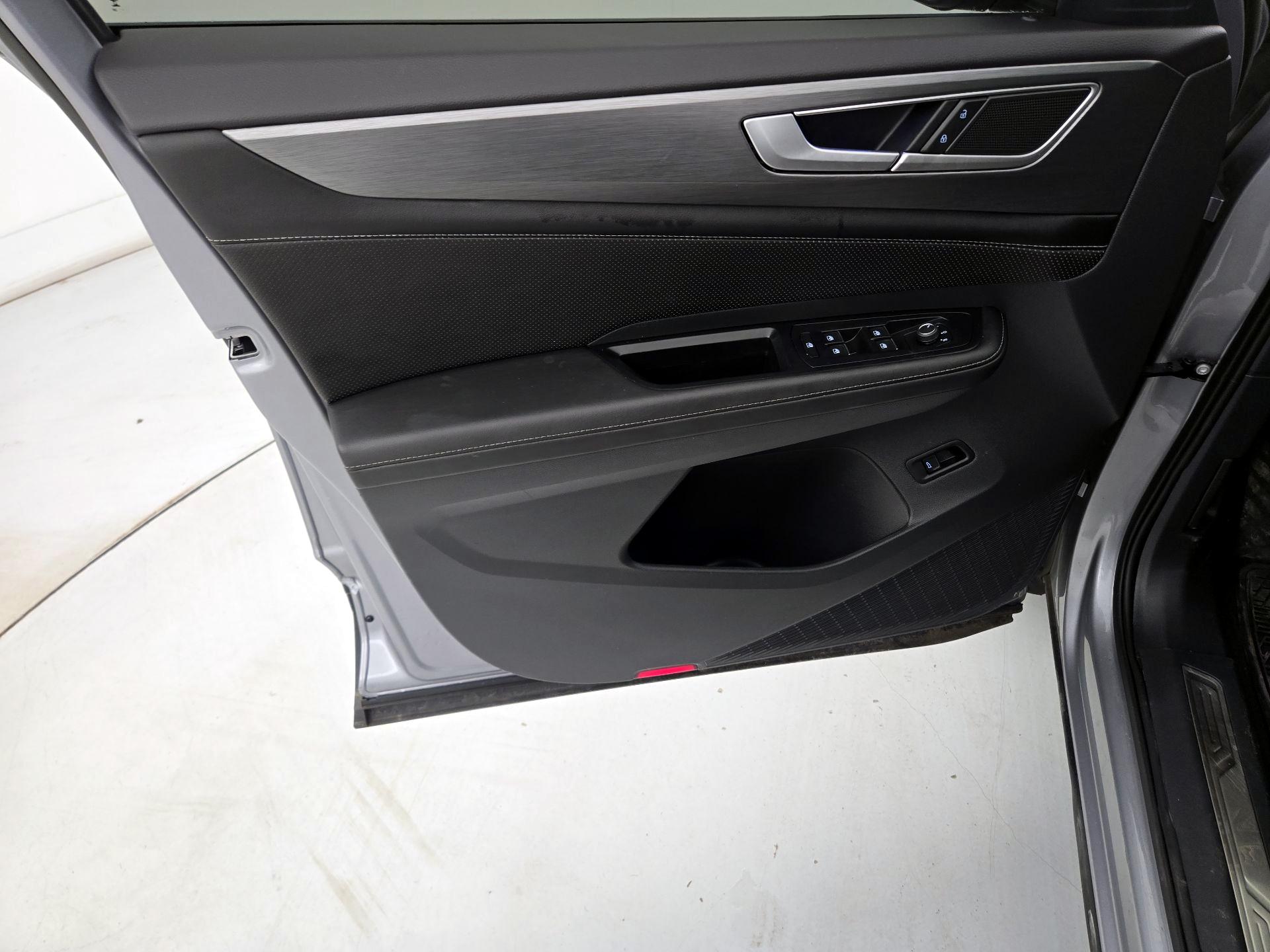 Thumbnail: 2025 Volkswagen Atlas - 12