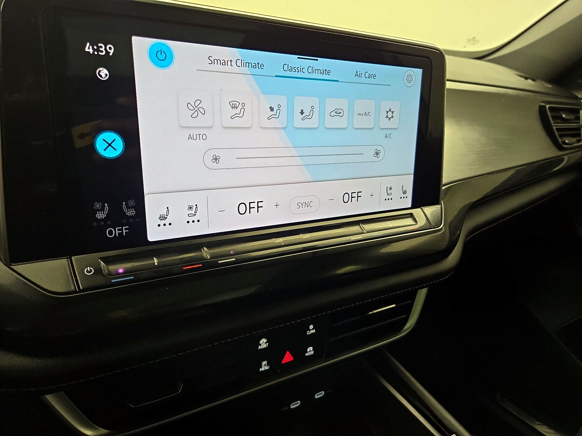 Thumbnail: 2025 Volkswagen Atlas - 16