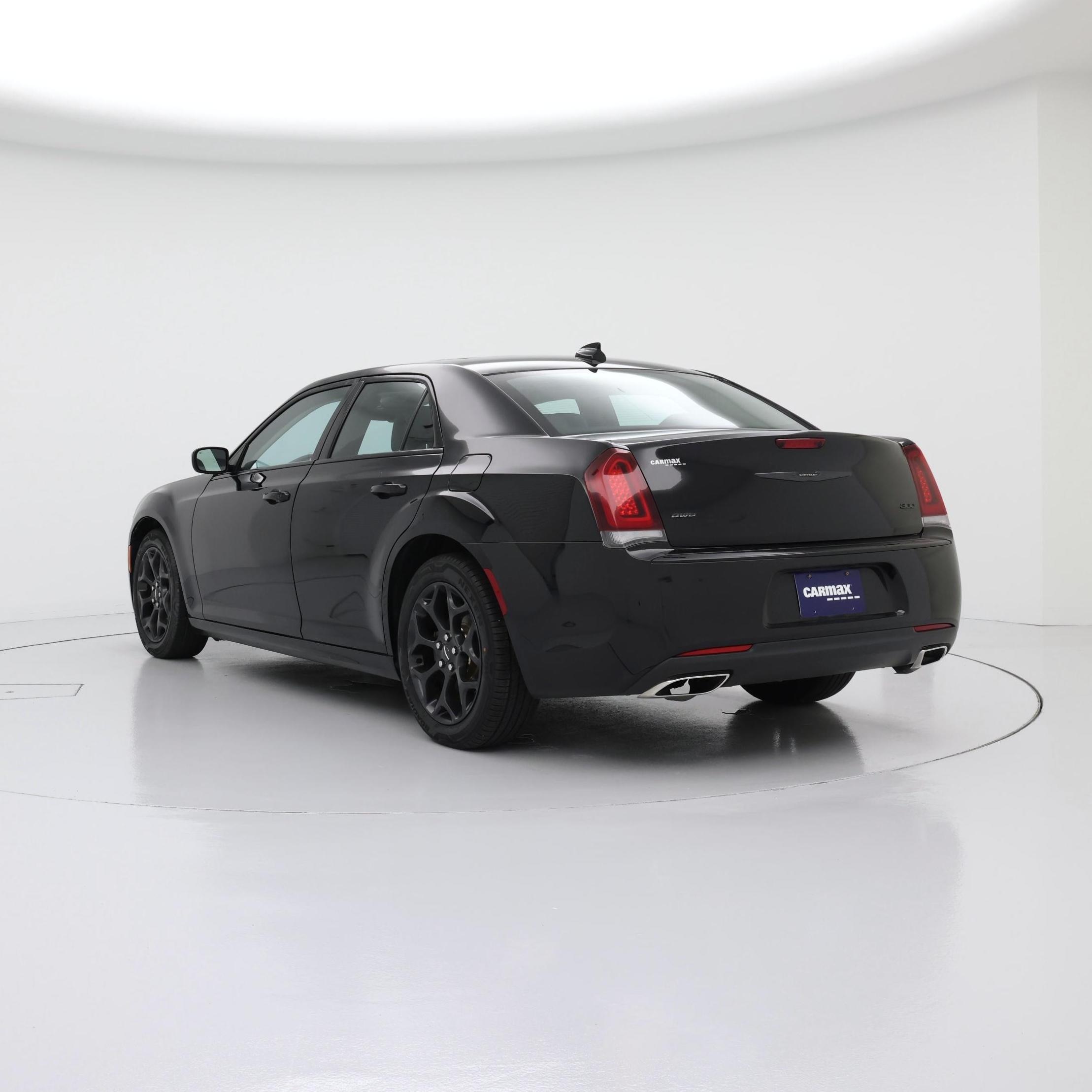 Thumbnail: 2020 Chrysler 300 - 2