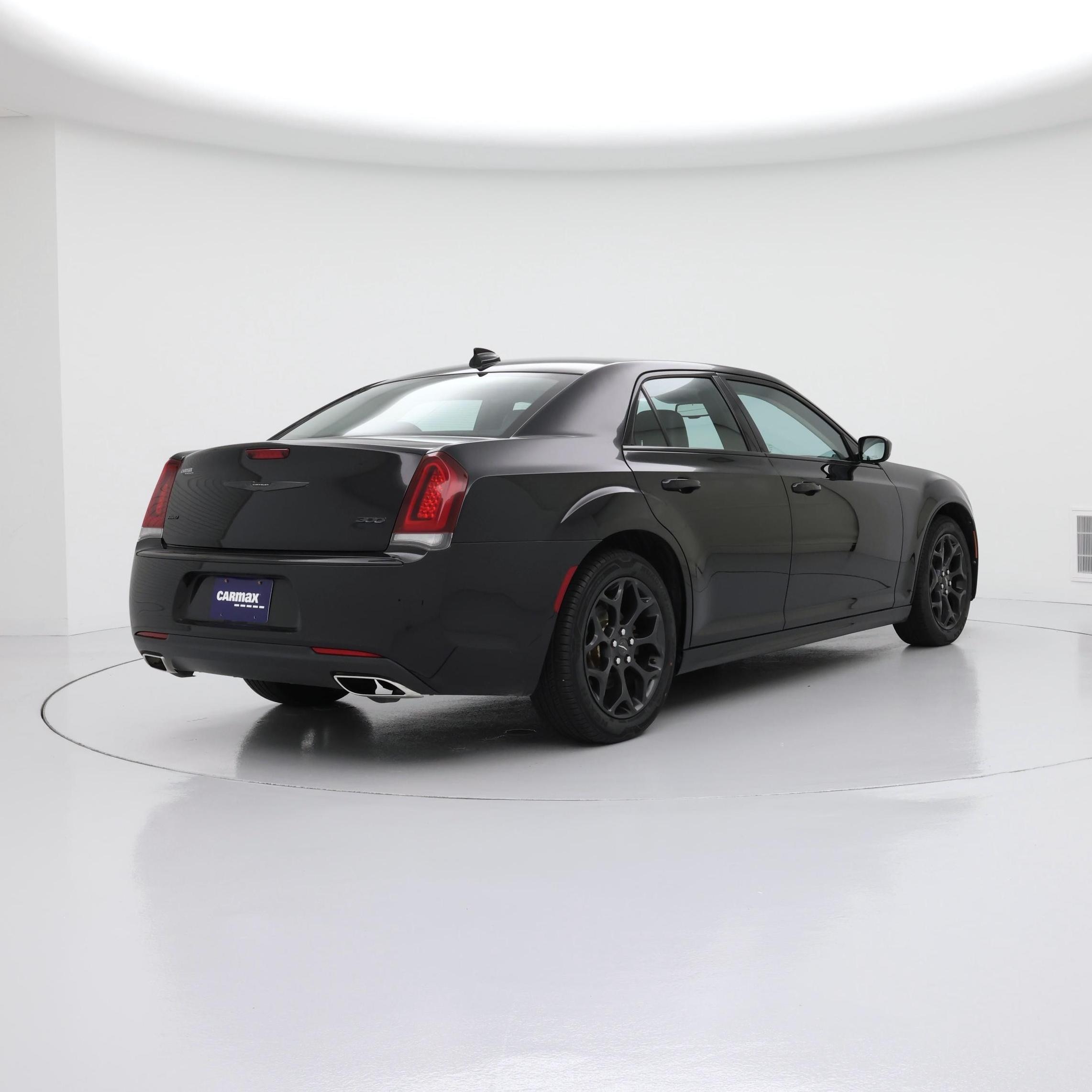 Thumbnail: 2020 Chrysler 300 - 8