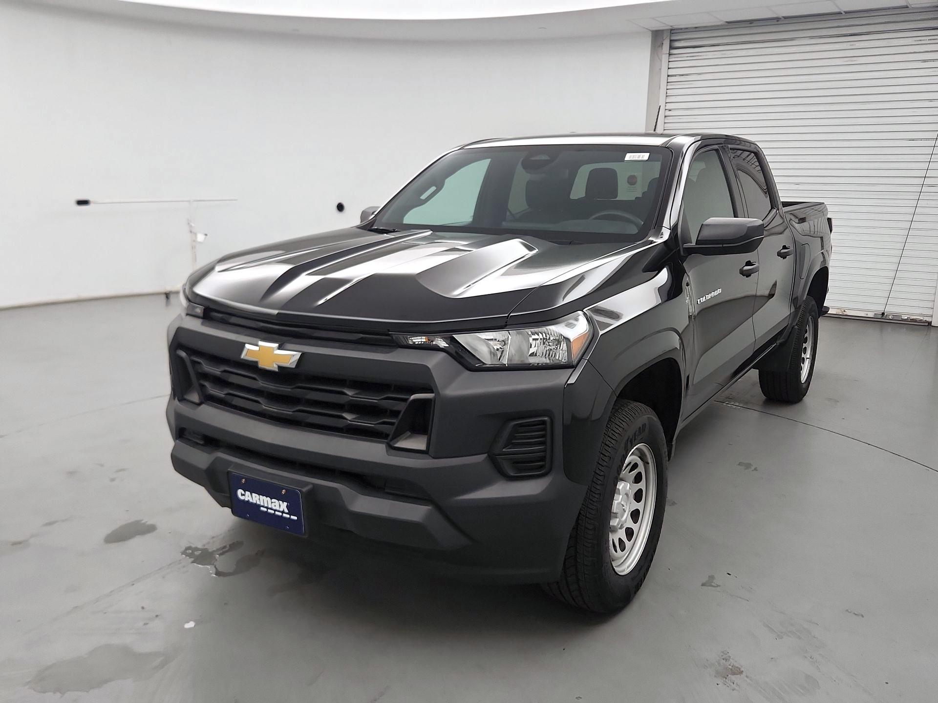Thumbnail: 2024 Chevrolet Colorado - 3