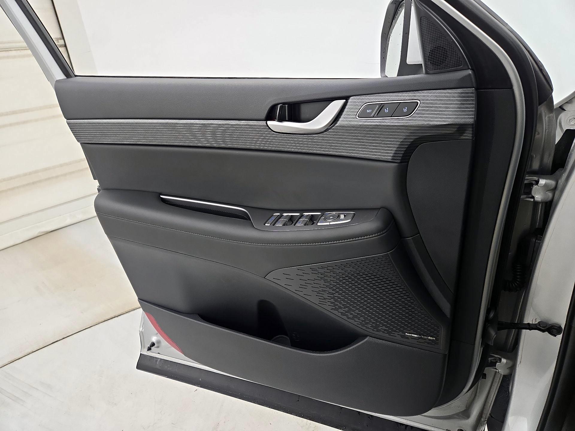 Thumbnail: 2023 Hyundai Palisade - 12