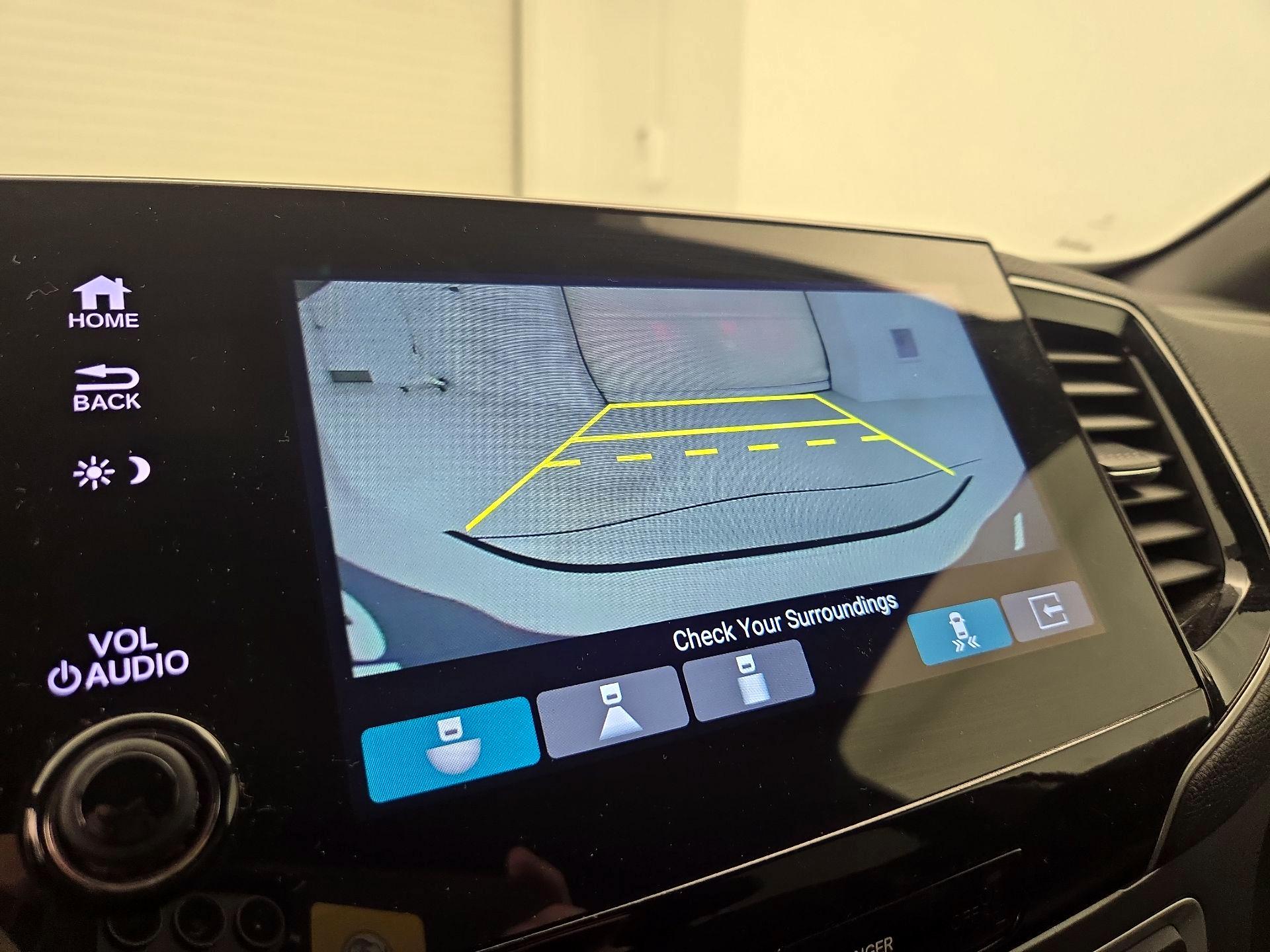 Thumbnail: 2022 Honda Passport - 14