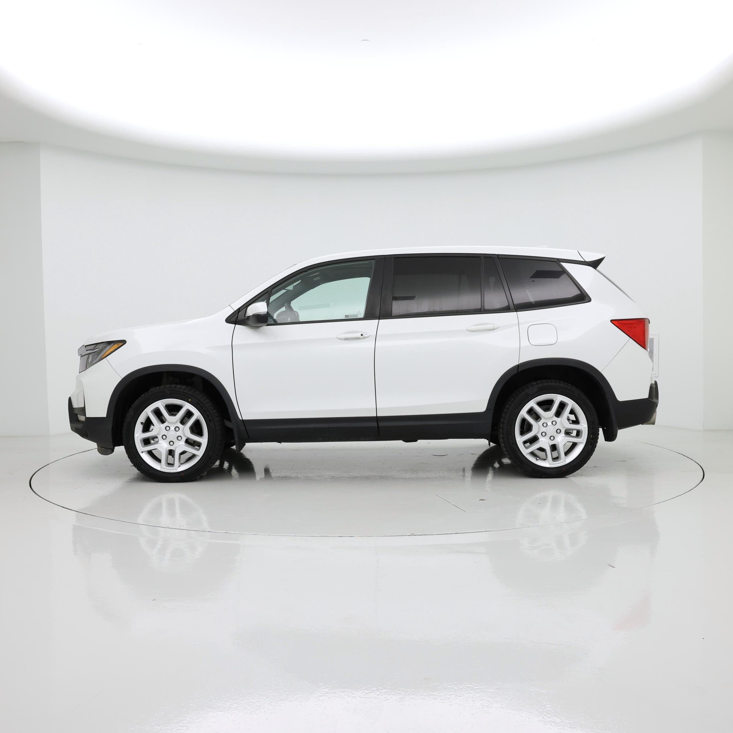 Thumbnail: 2022 Honda Passport - 3