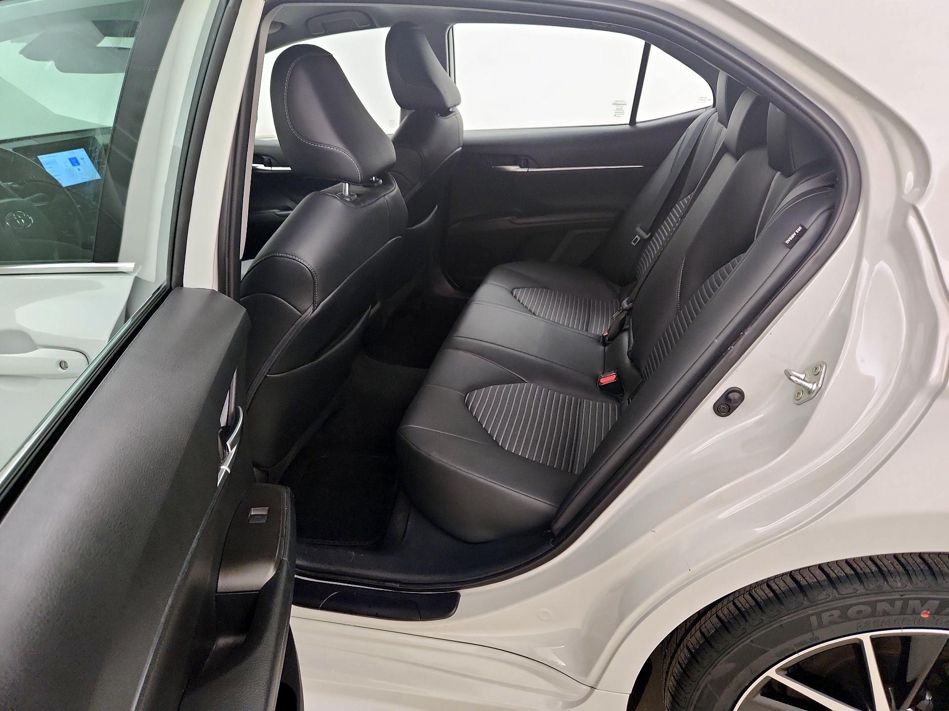 Thumbnail: 2023 Toyota Camry - 17