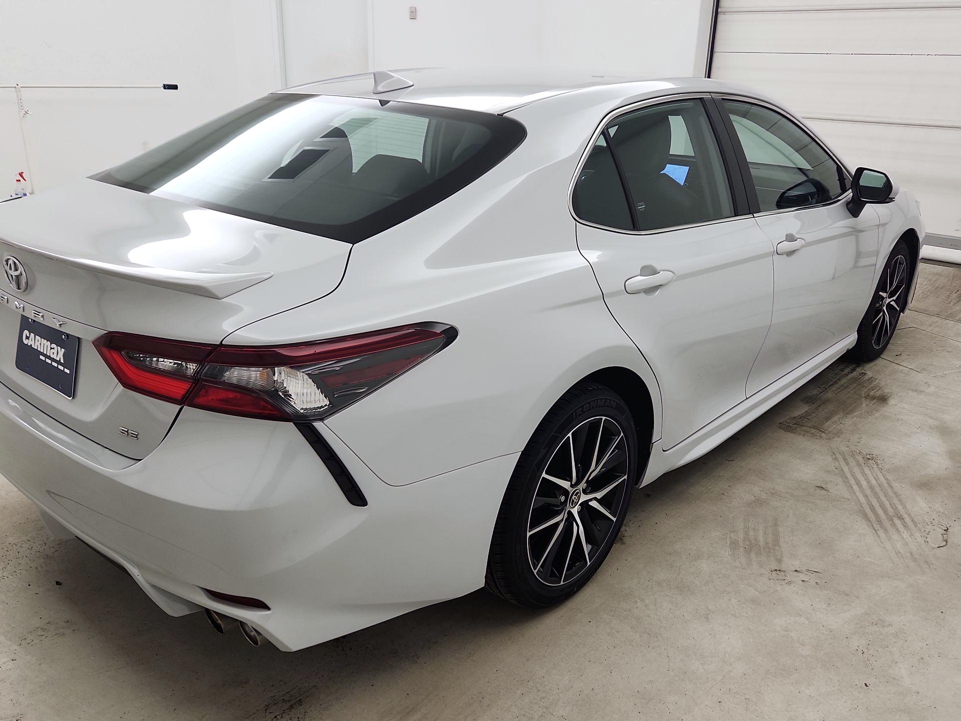 Thumbnail: 2023 Toyota Camry - 5