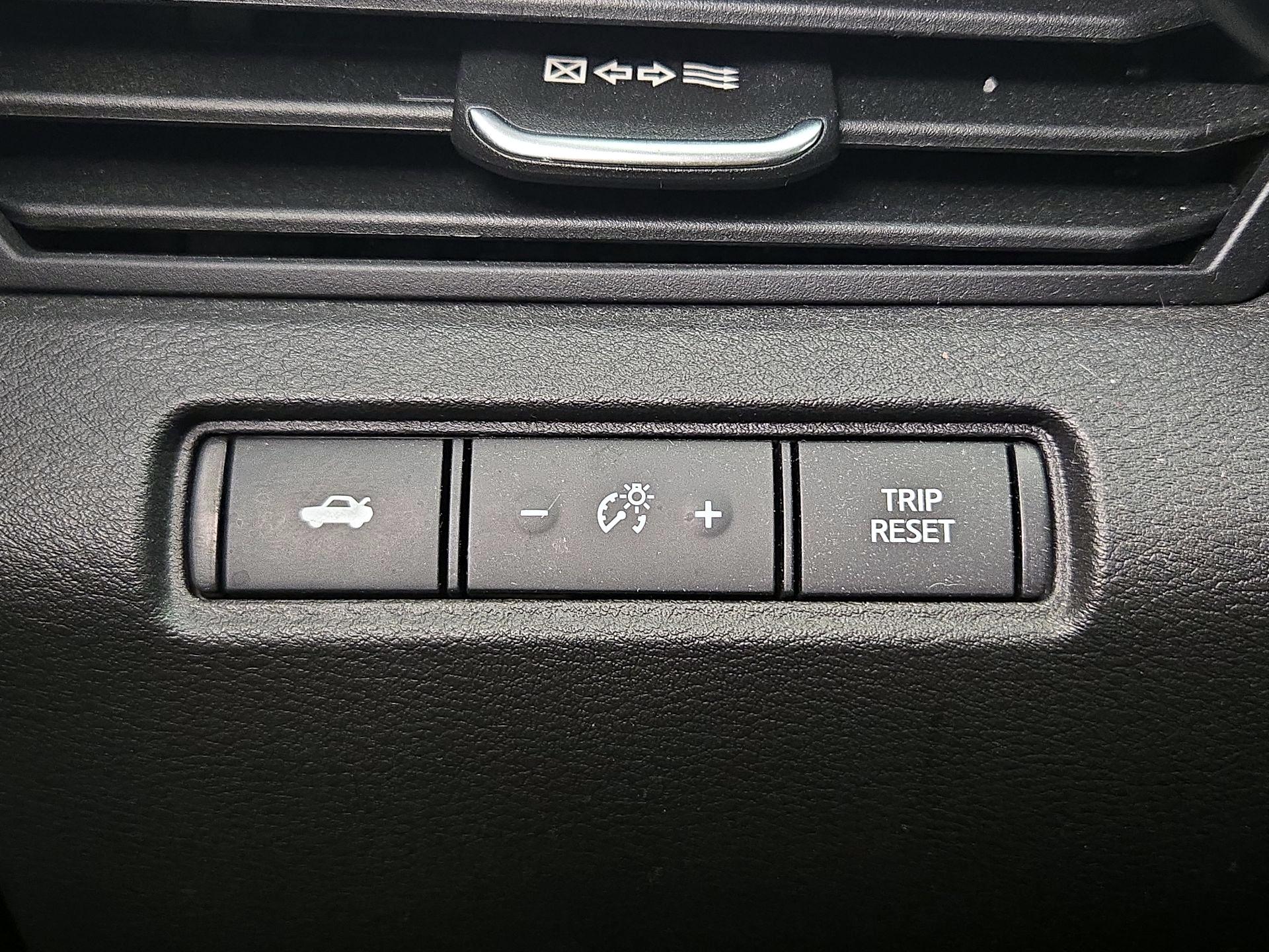 Thumbnail: 2023 Nissan Altima - 13