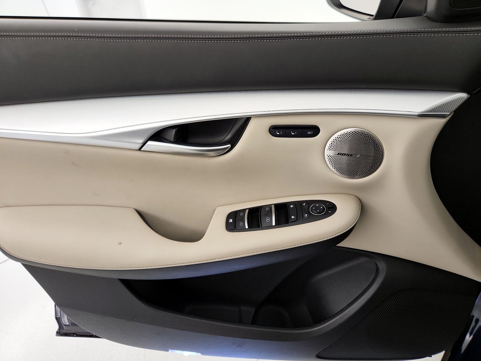 Thumbnail: 2022 INFINITI QX50 - 12