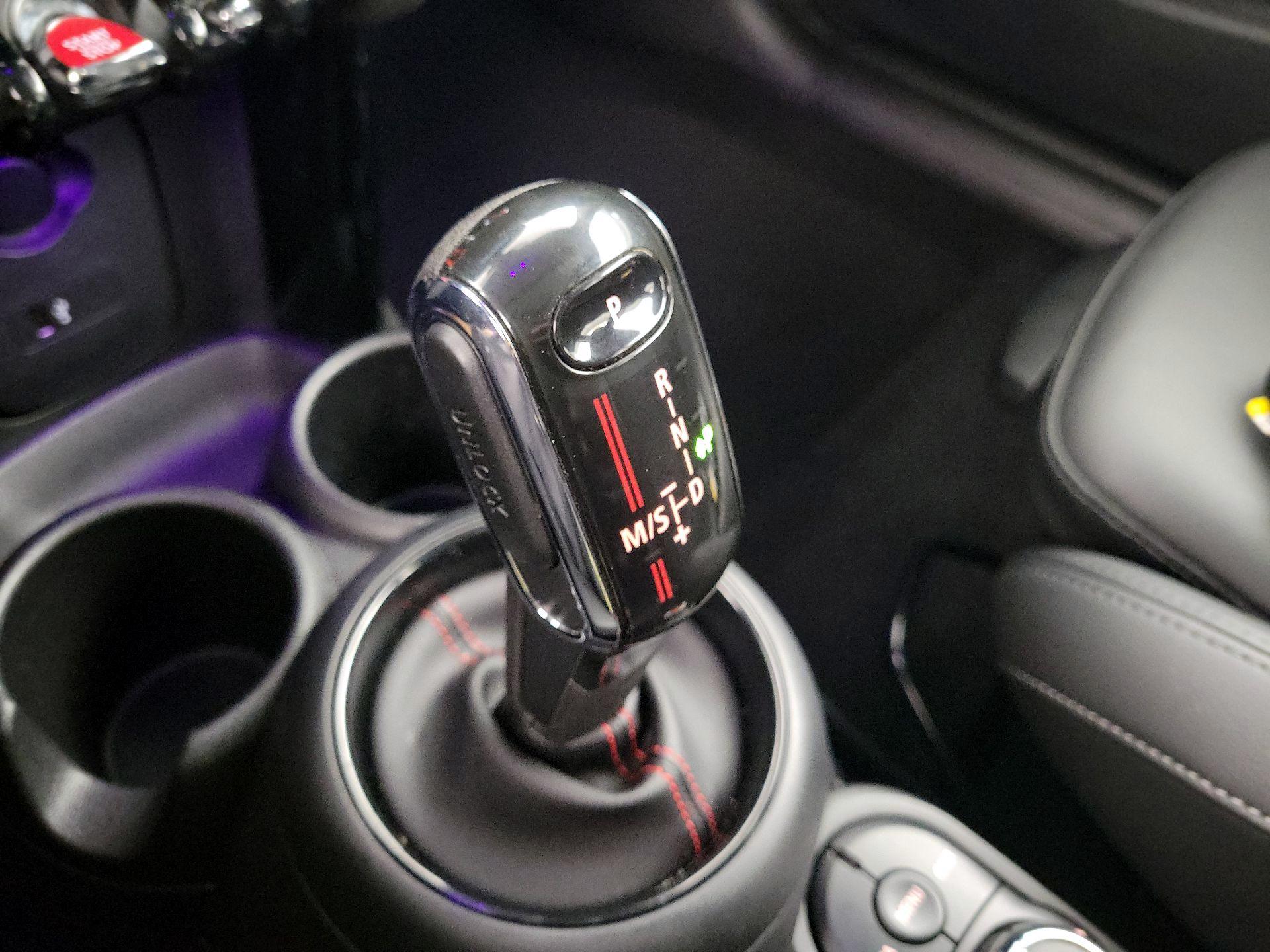 Thumbnail: 2020 MINI Cooper Hardtop - 15