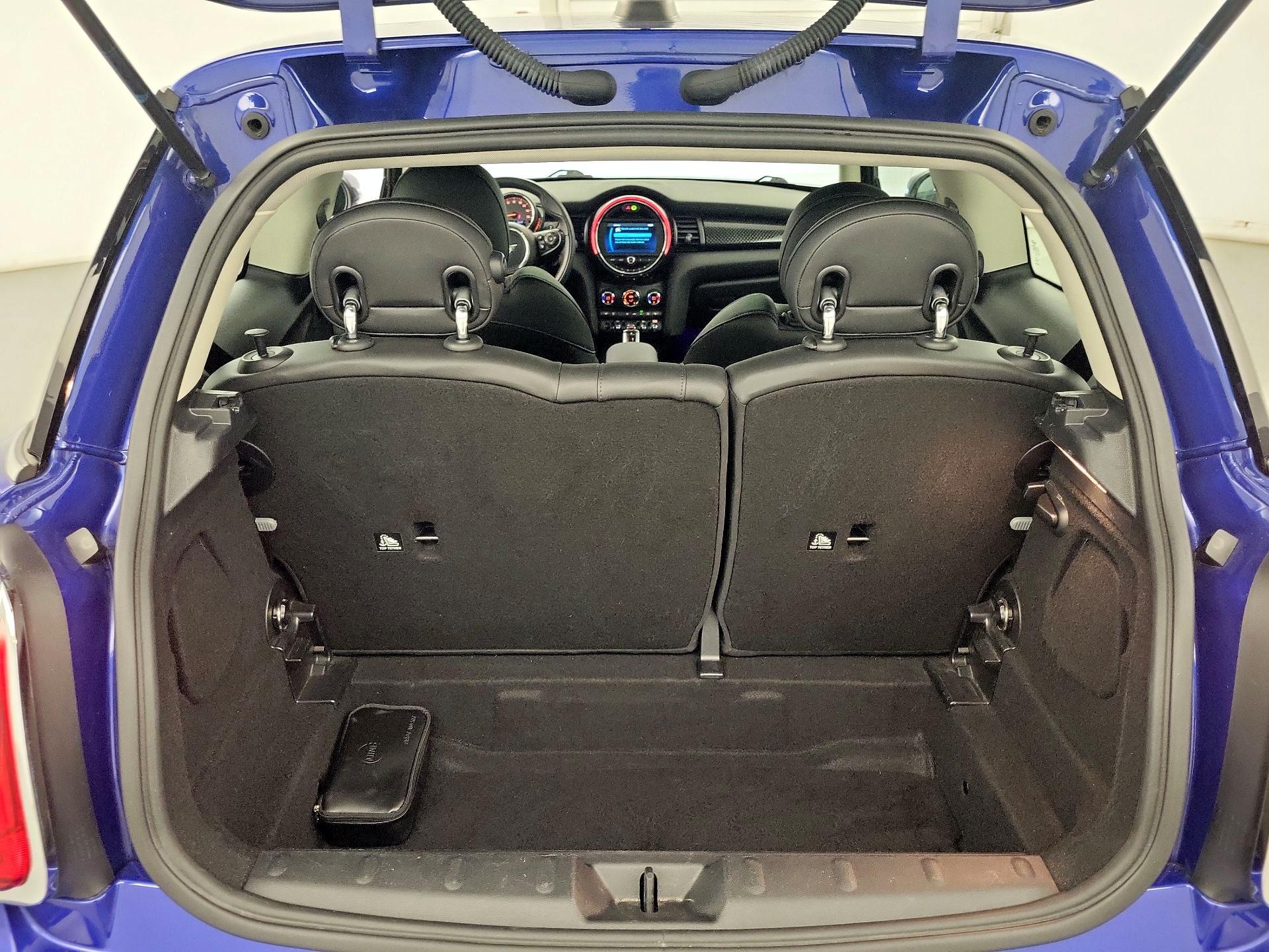 Thumbnail: 2020 MINI Cooper Hardtop - 19