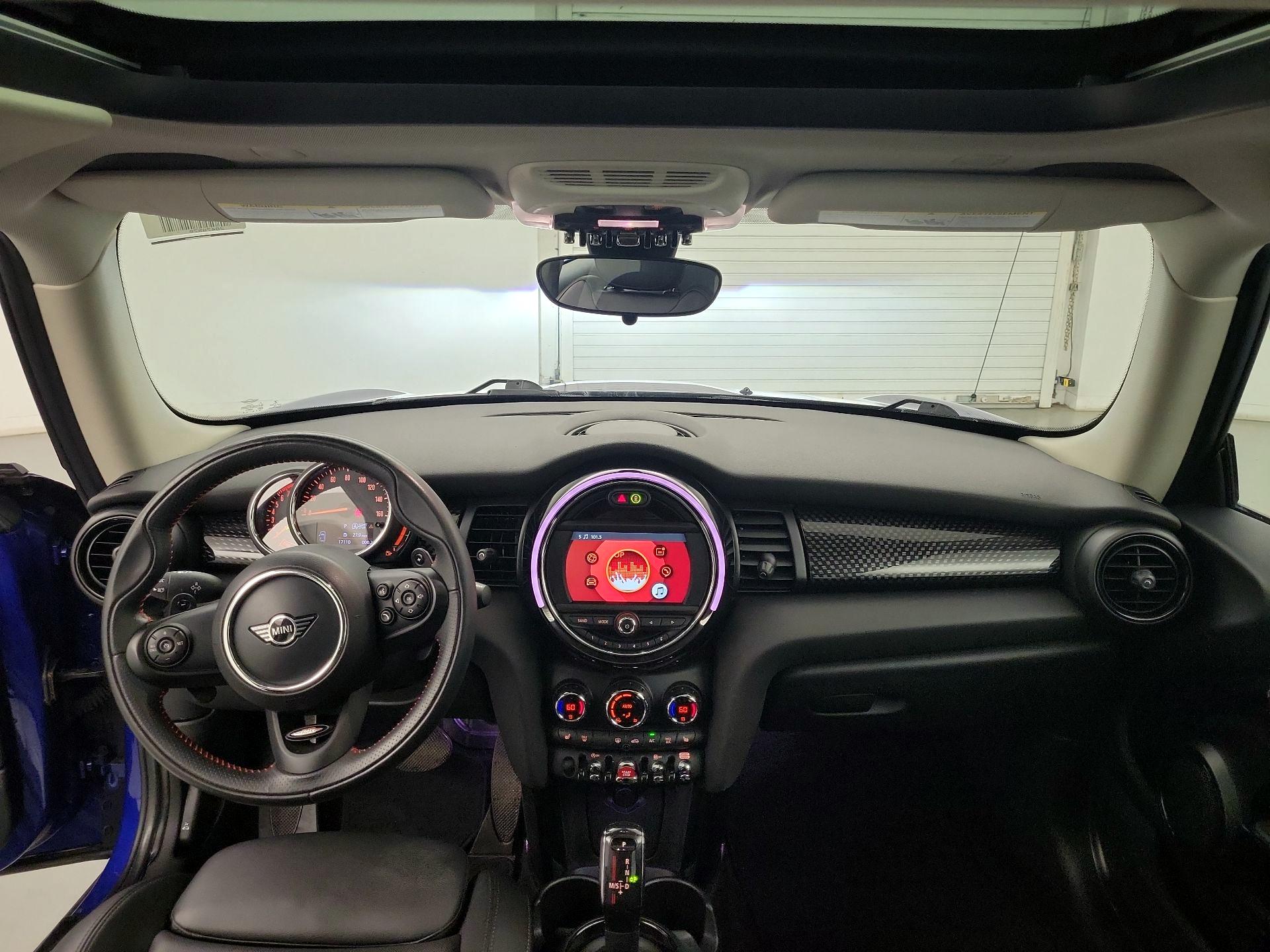 Thumbnail: 2020 MINI Cooper Hardtop - 8