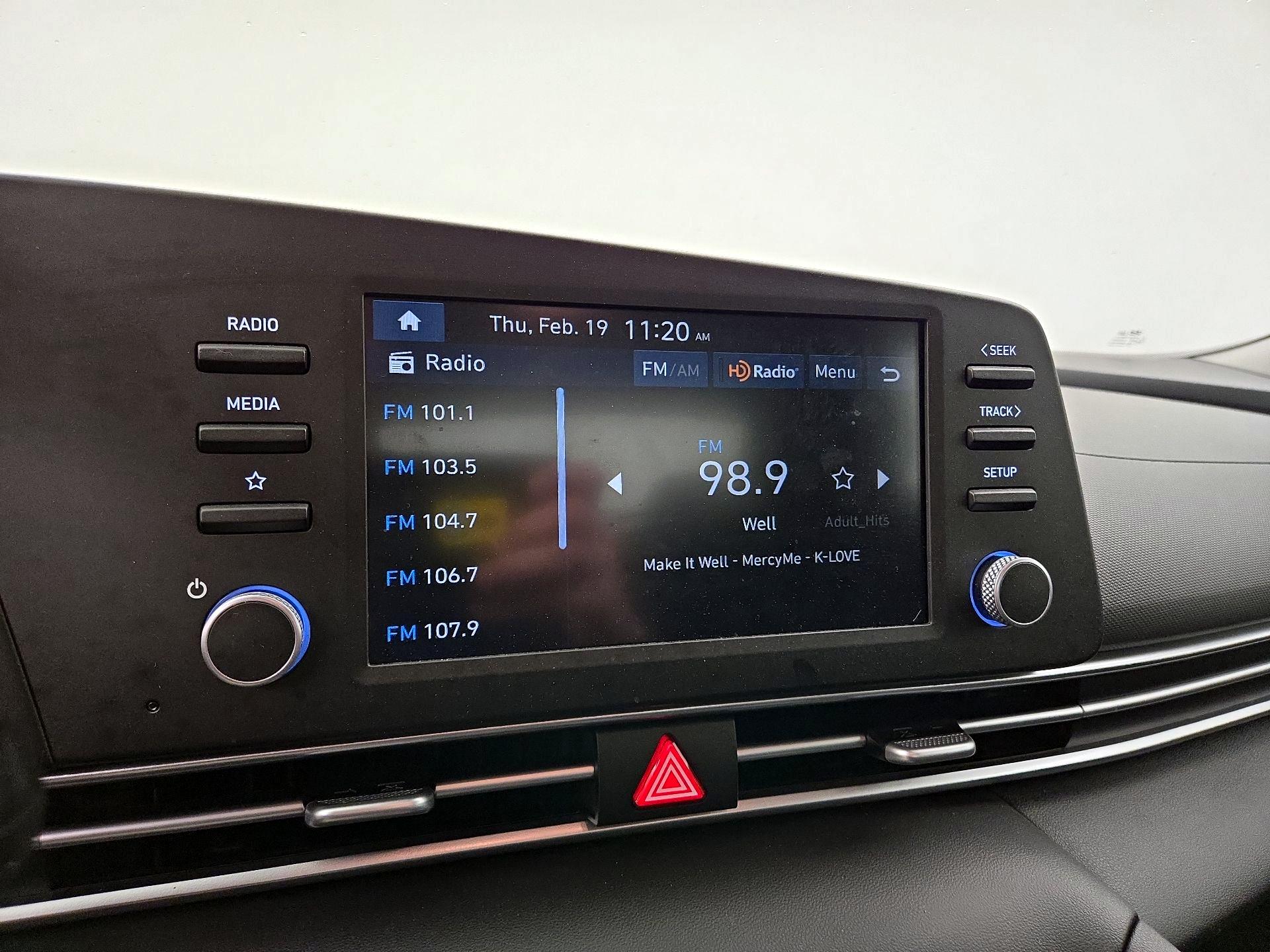 Thumbnail: 2025 Hyundai Elantra - 15