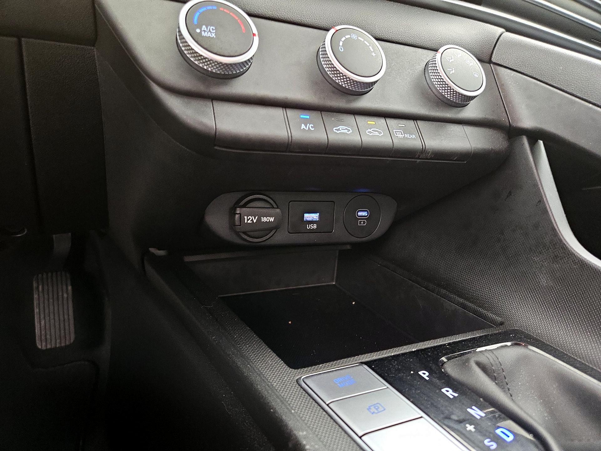 Thumbnail: 2025 Hyundai Elantra - 18