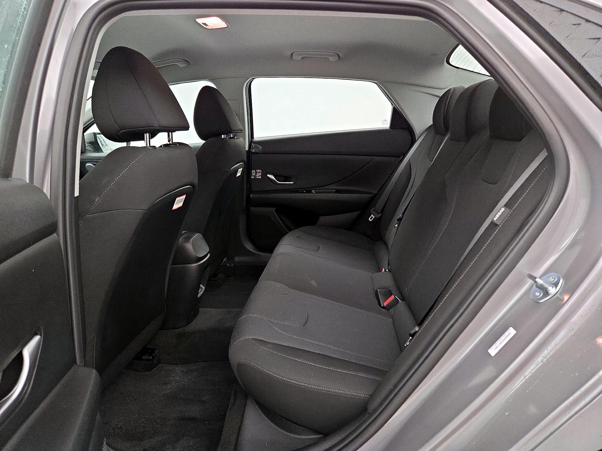 Thumbnail: 2025 Hyundai Elantra - 19