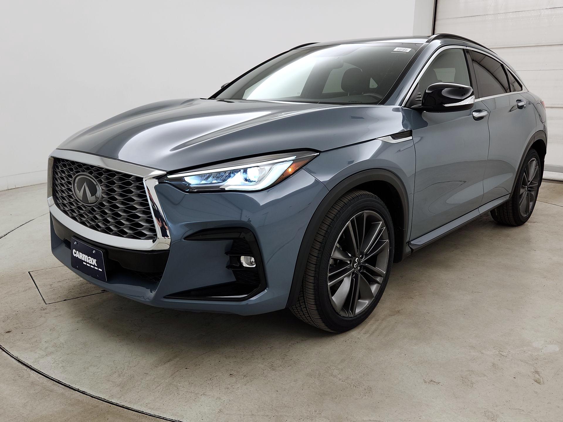 Thumbnail: 2023 INFINITI QX55 - 3