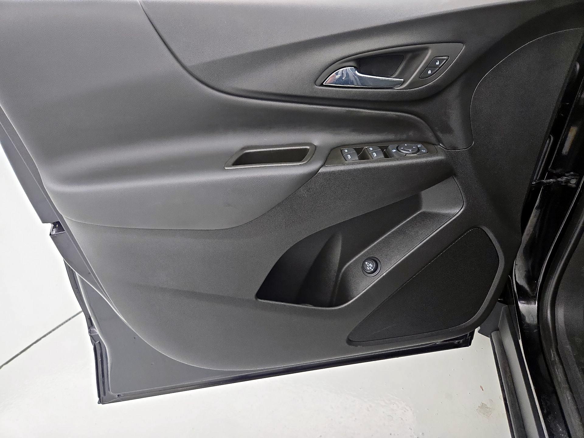 Thumbnail: 2023 Chevrolet Equinox - 12