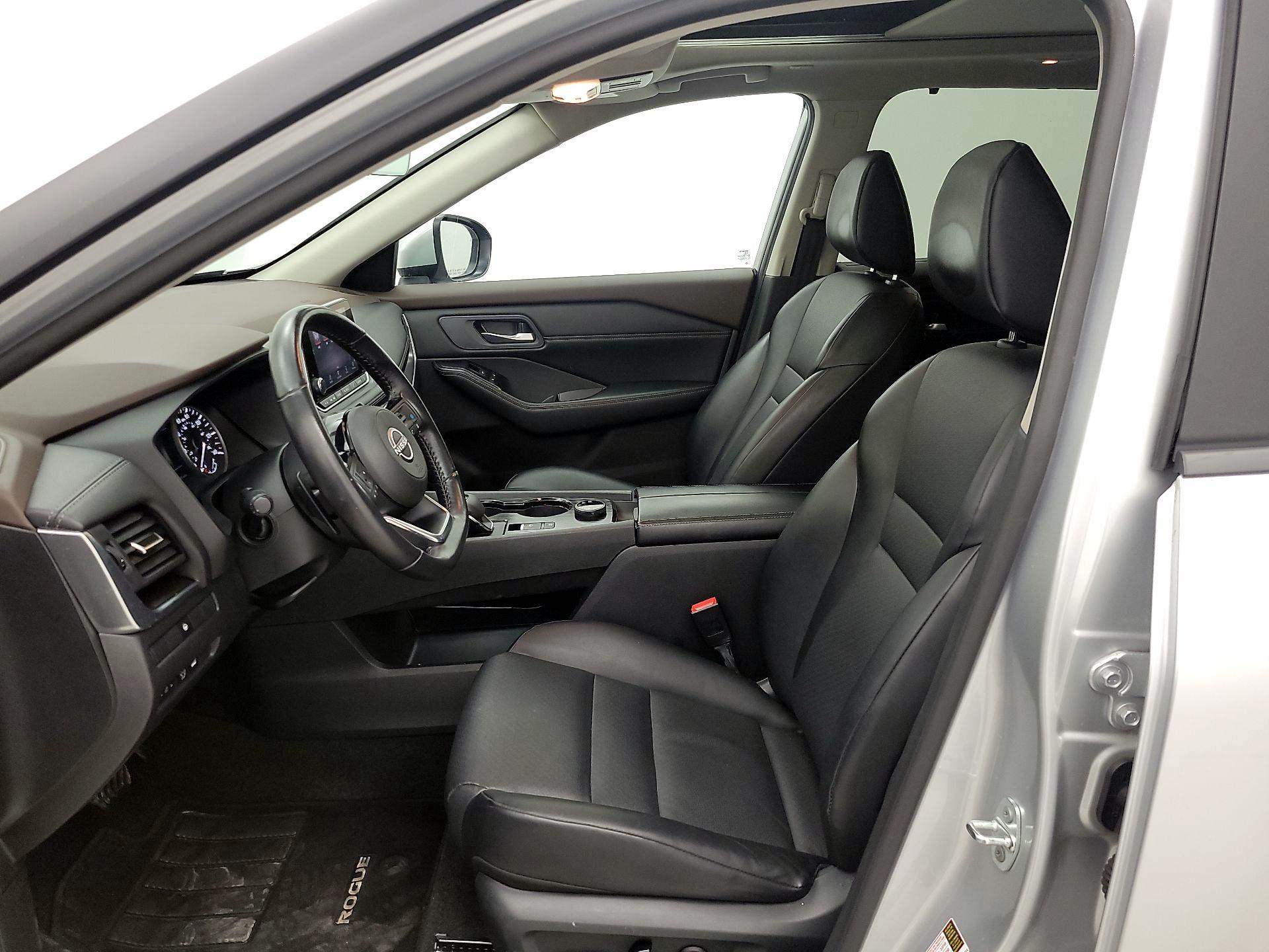 Thumbnail: 2023 Nissan Rogue - 11